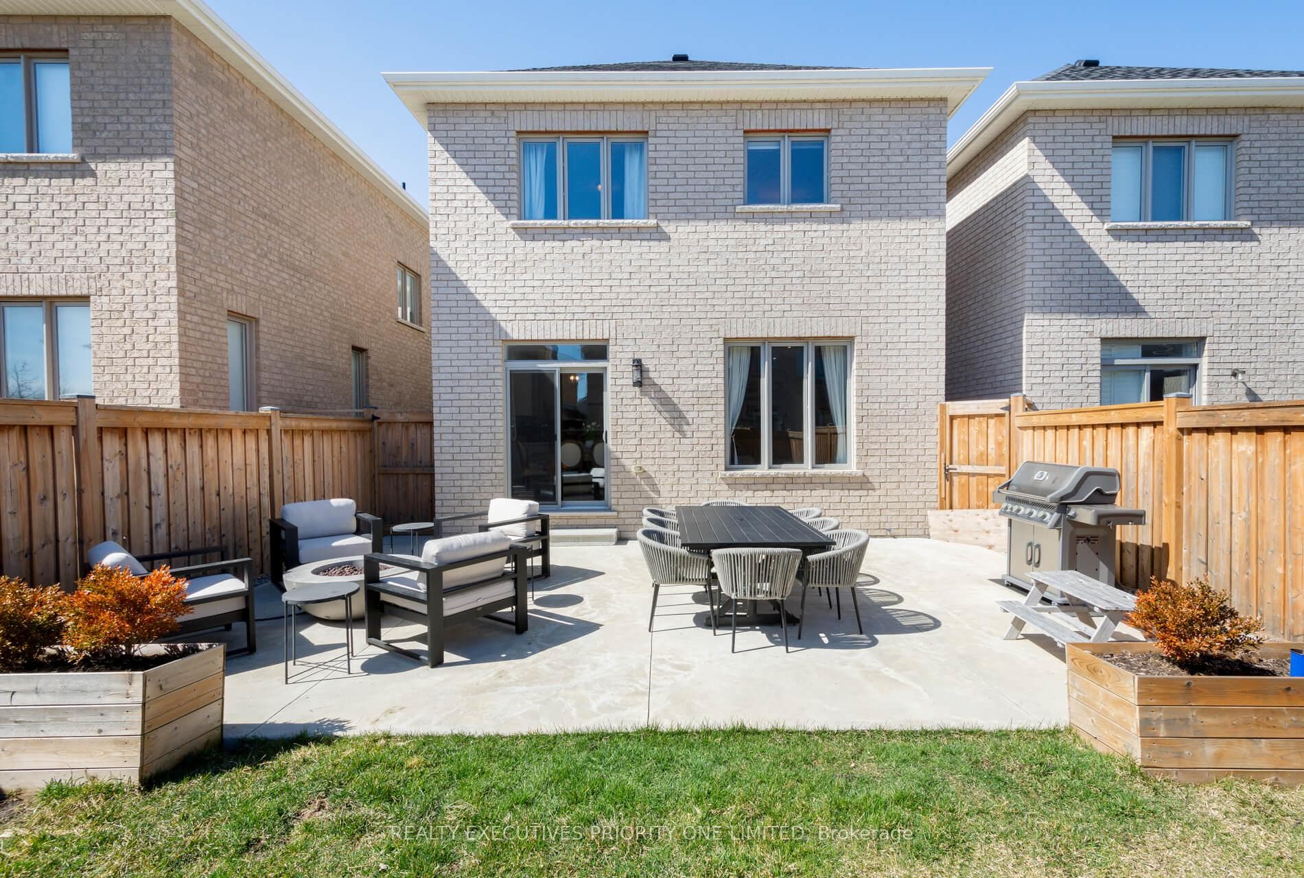 45 Prady Lane photo 36