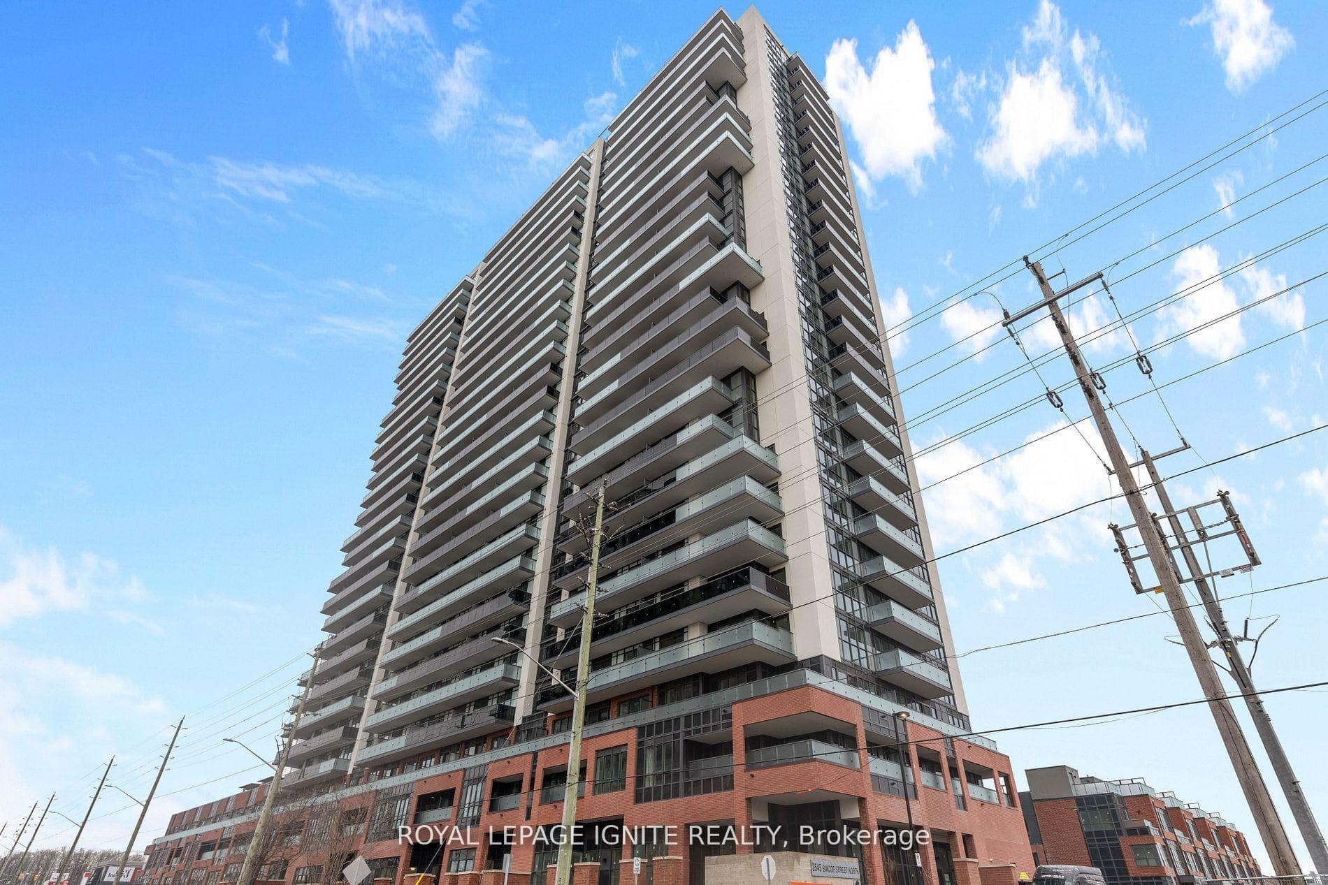 2545 Simcoe Street Unit 1025 photo 1