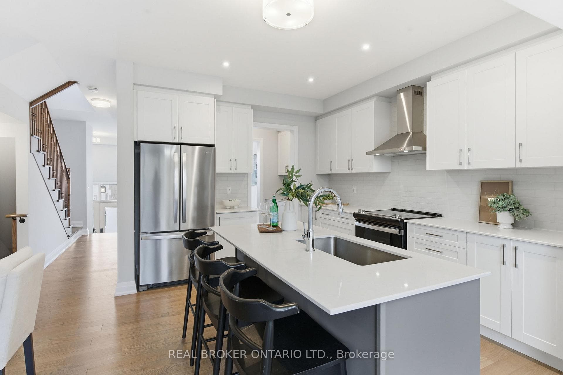 2825 Albatross Way photo 14