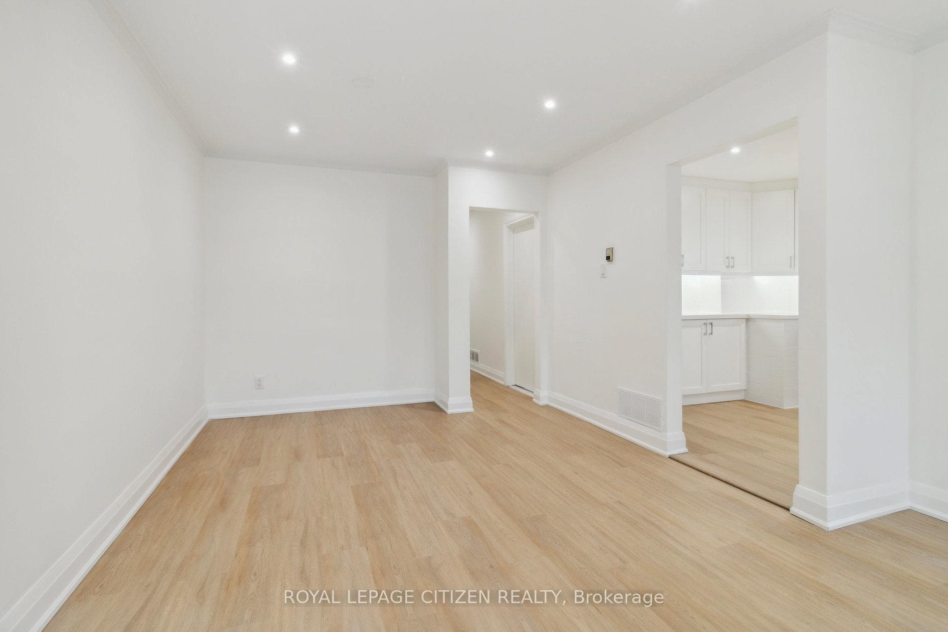 34 Riverton Drive Unit Main photo 17
