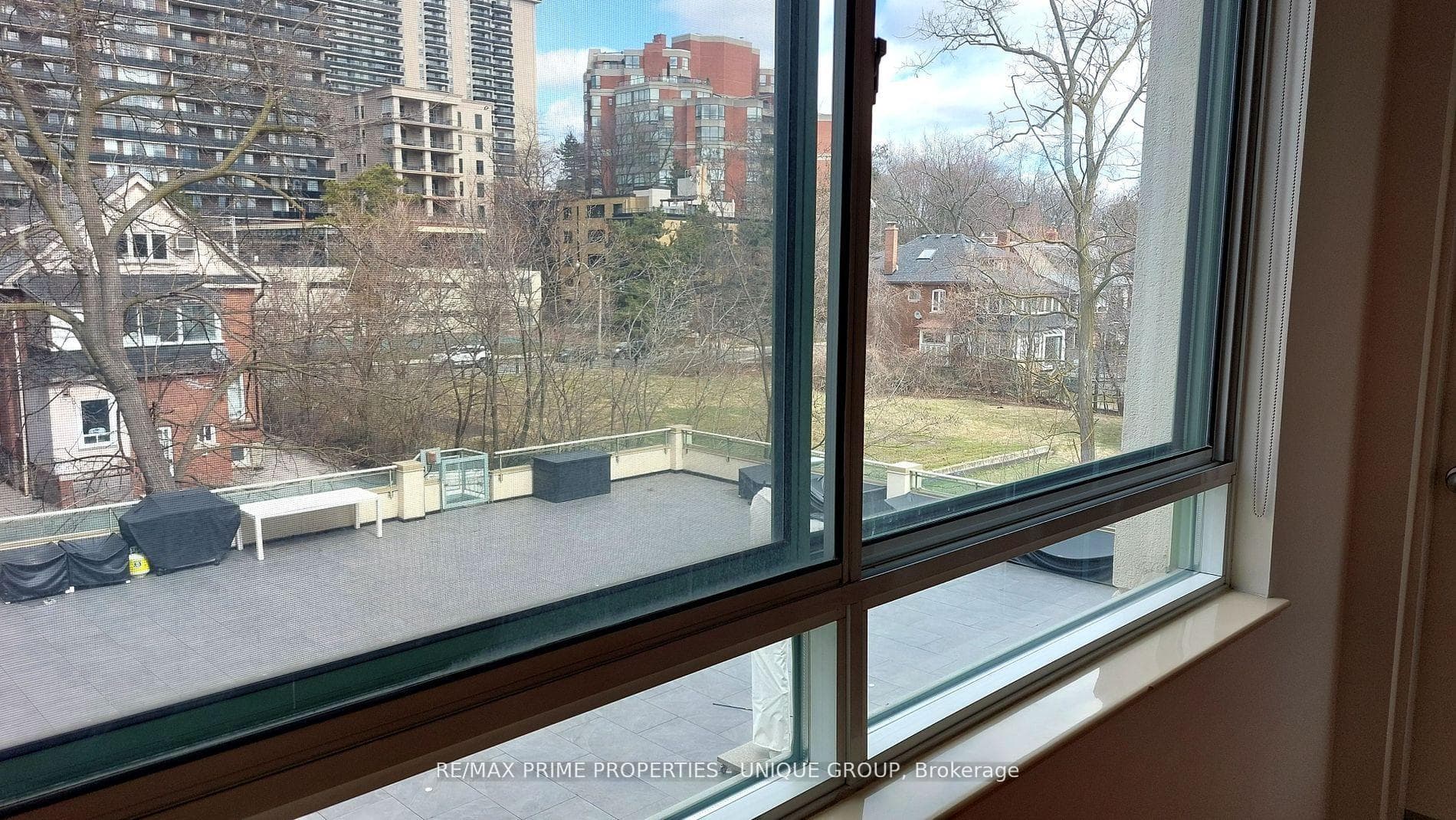 1231 Yonge Street Unit 311 photo 16