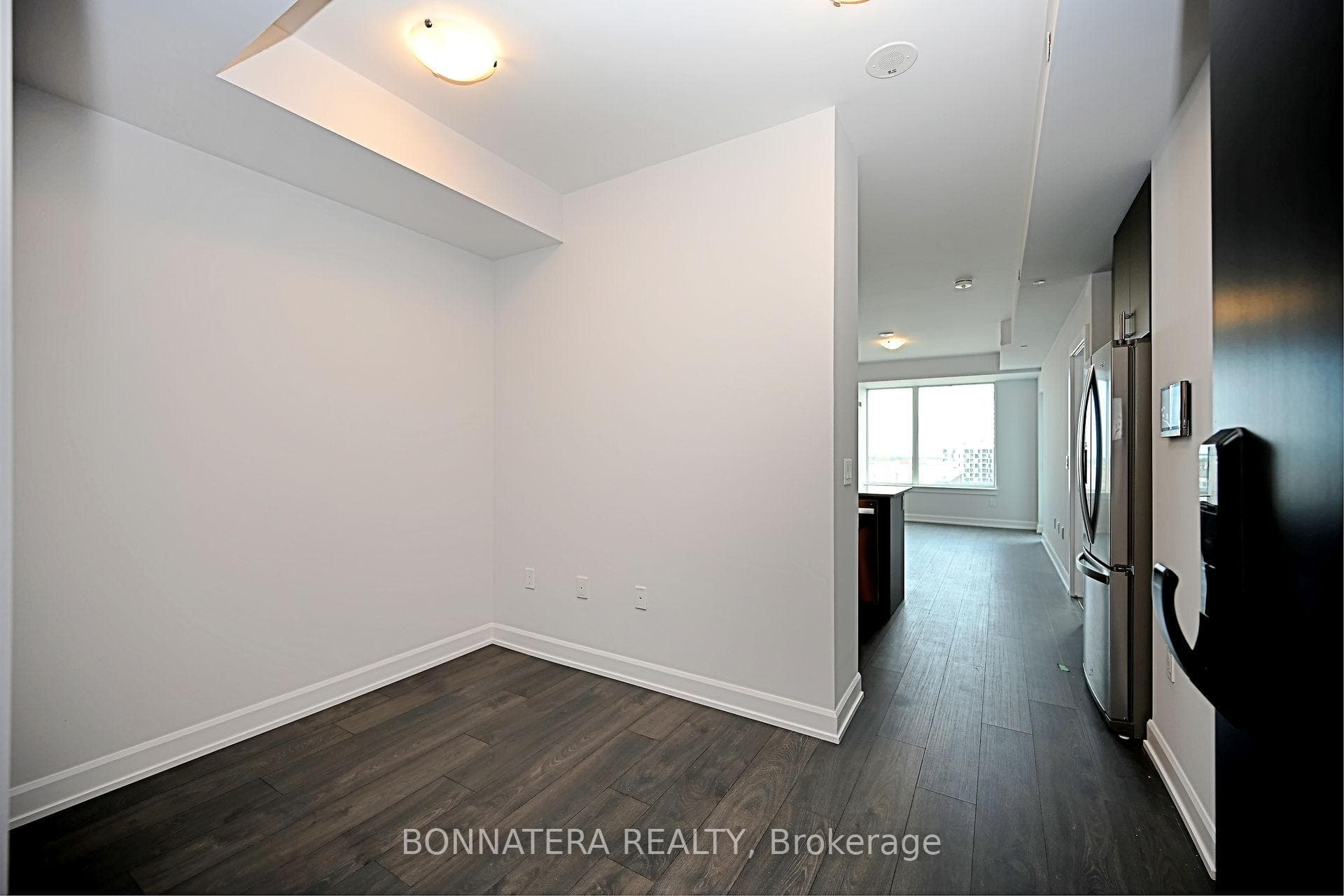 3200 William Coltson Avenue Unit 613 photo 4