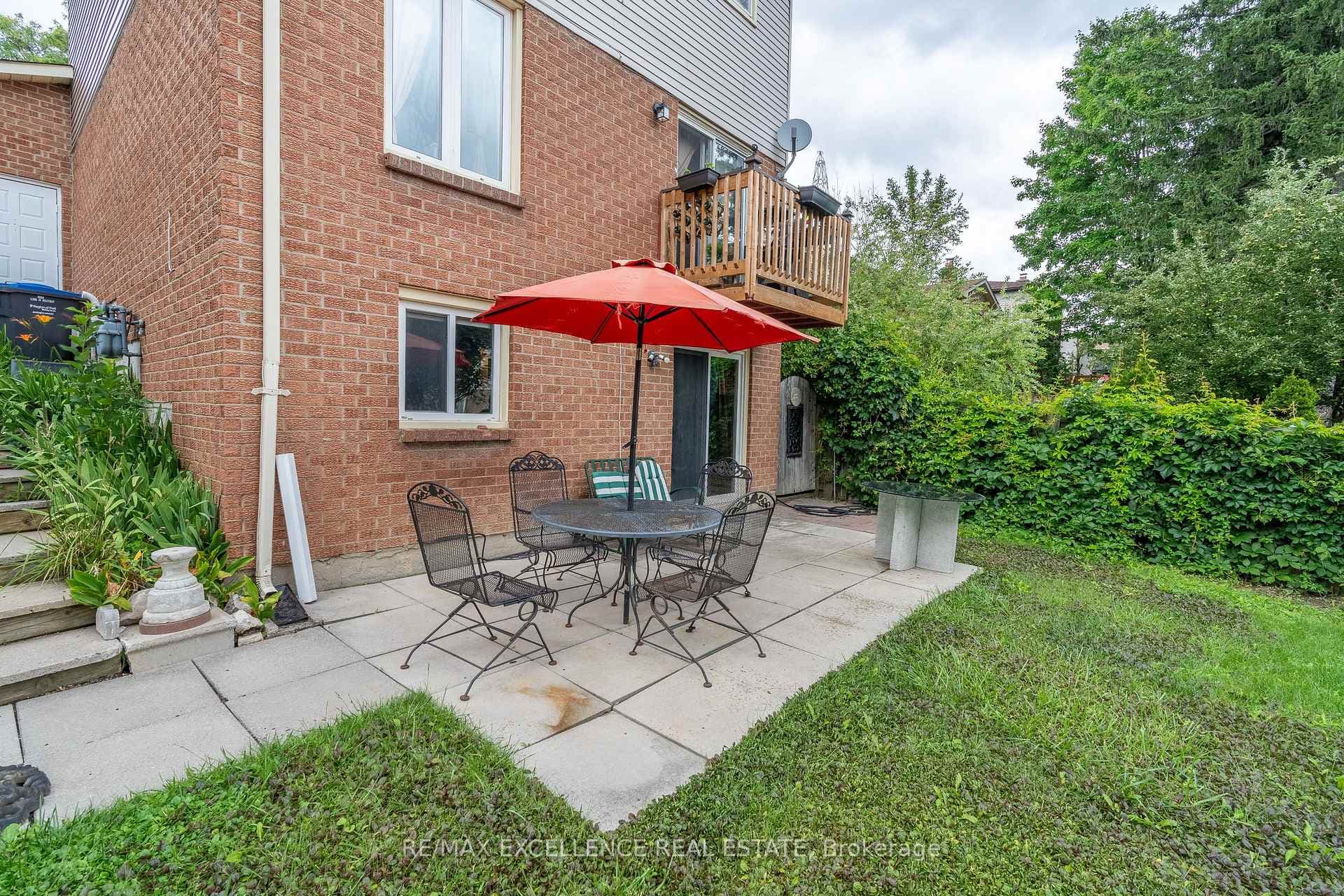 24 Oleander Crescent photo 30