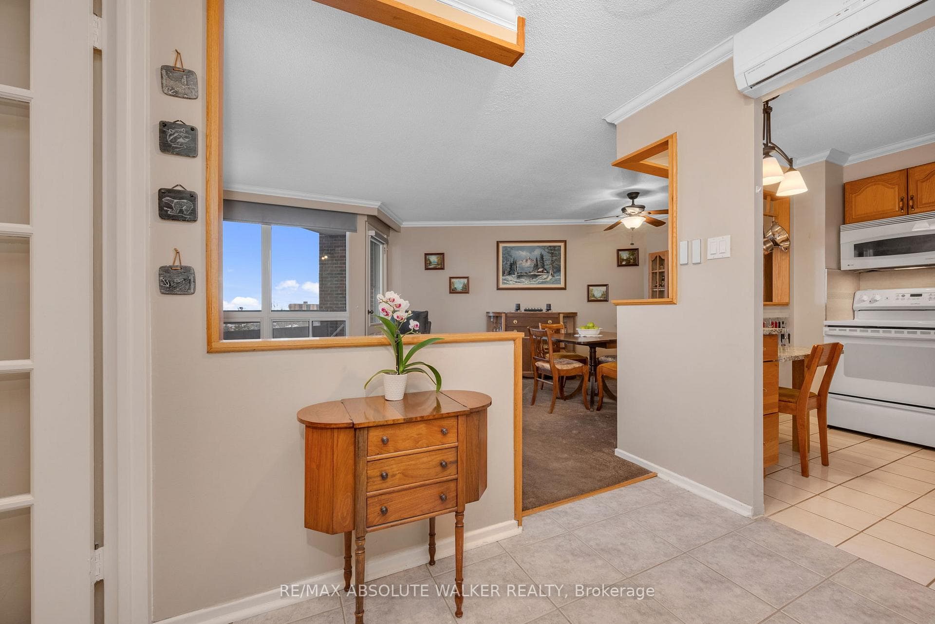 915 Elmsmere Road Unit 312 photo 4