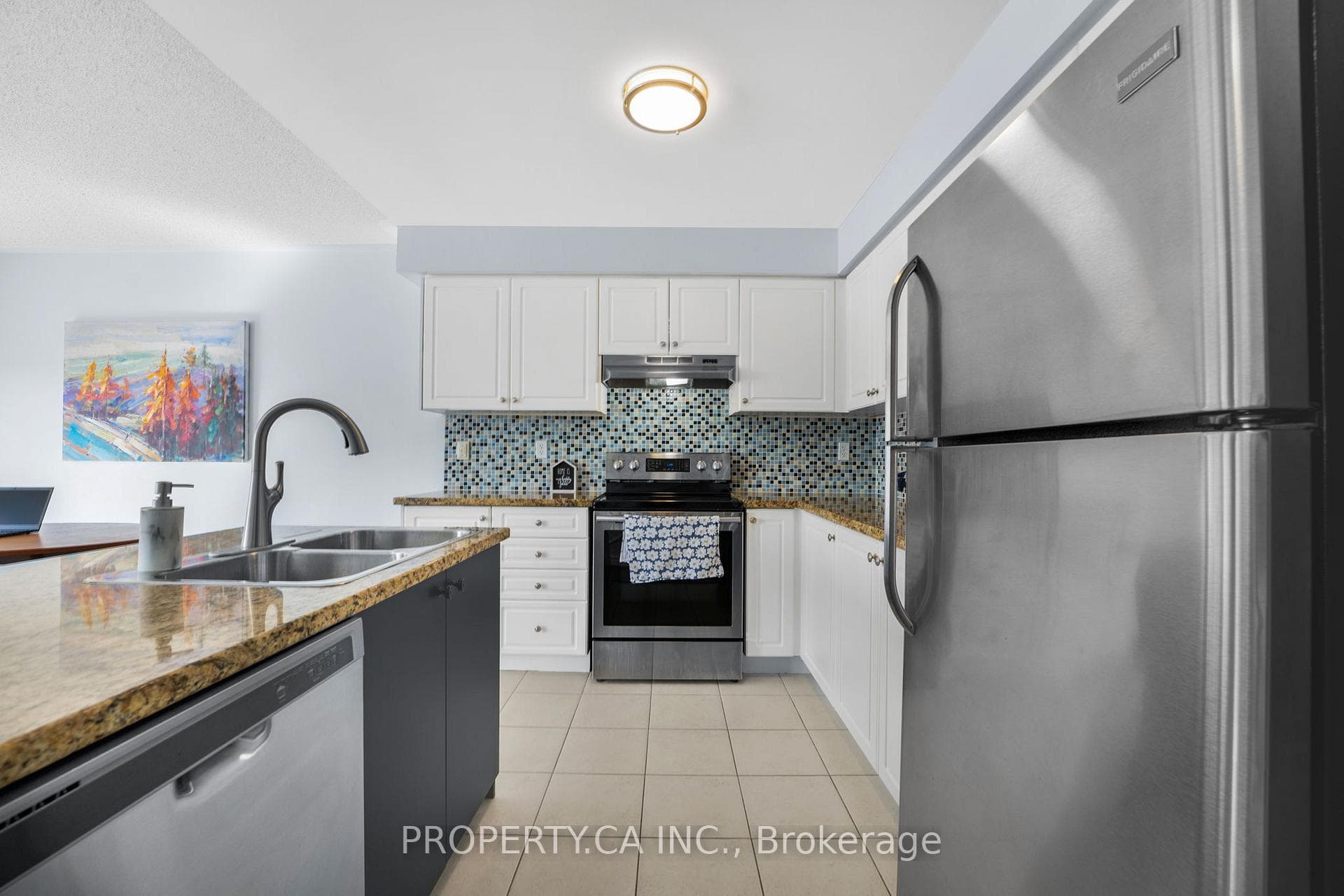 18 Connell Lane photo 13