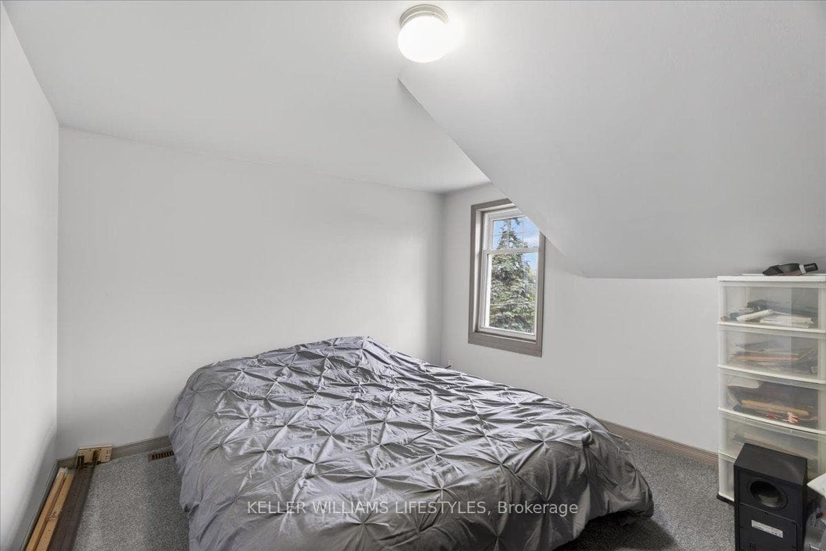 7475 Ridge Road photo 12