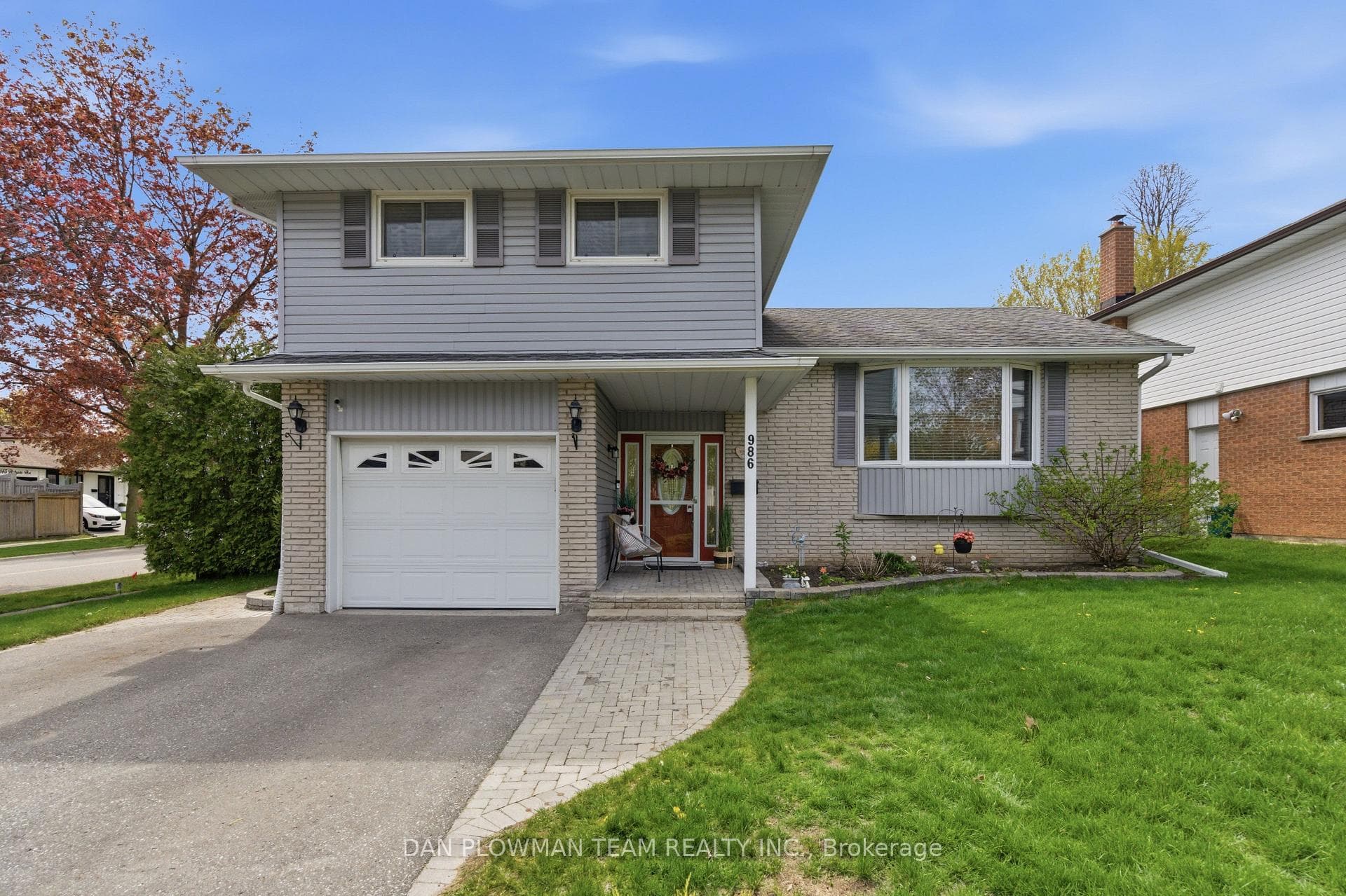 986 Central Park Boulevard photo 1