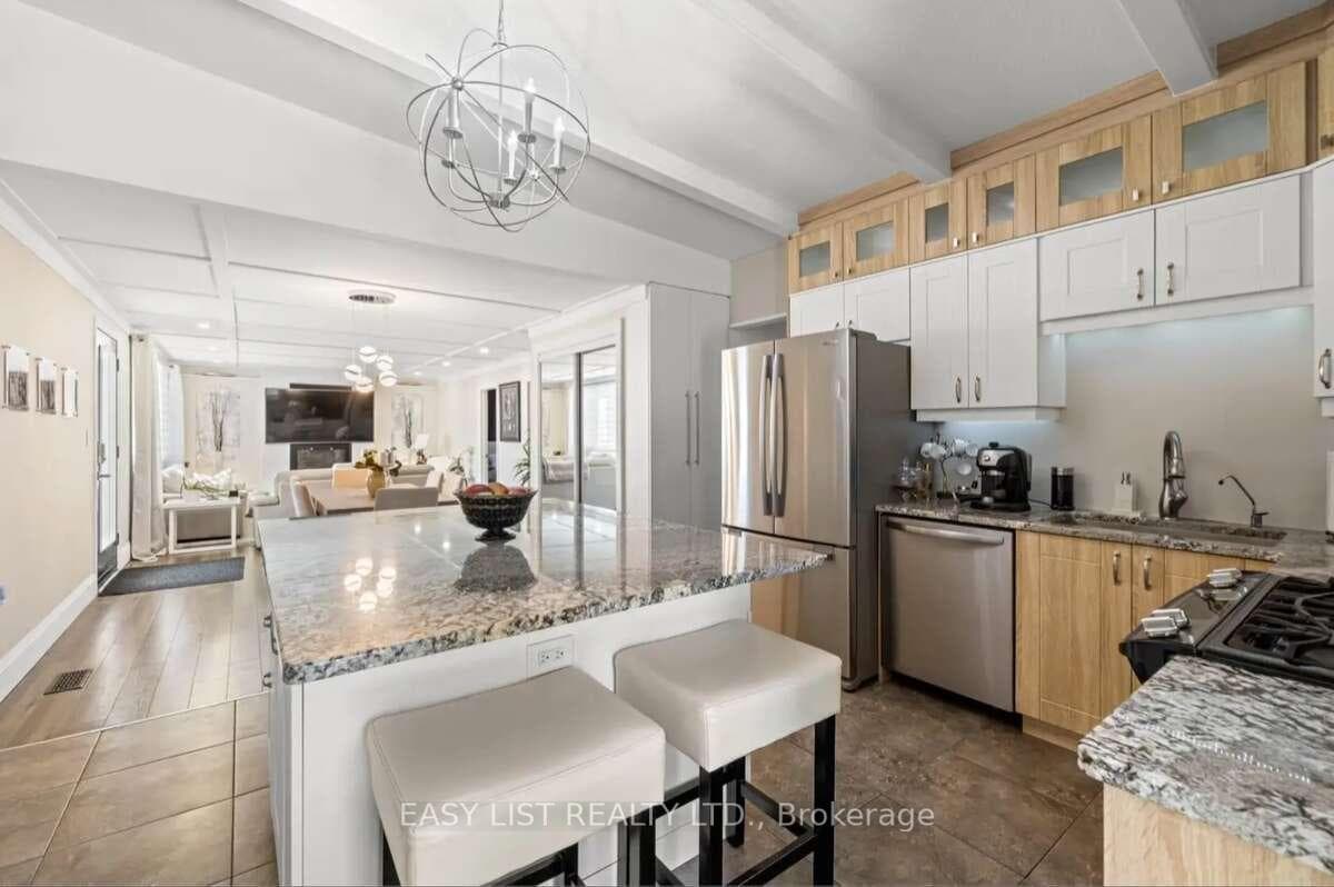 112 Clovelly Road photo 7