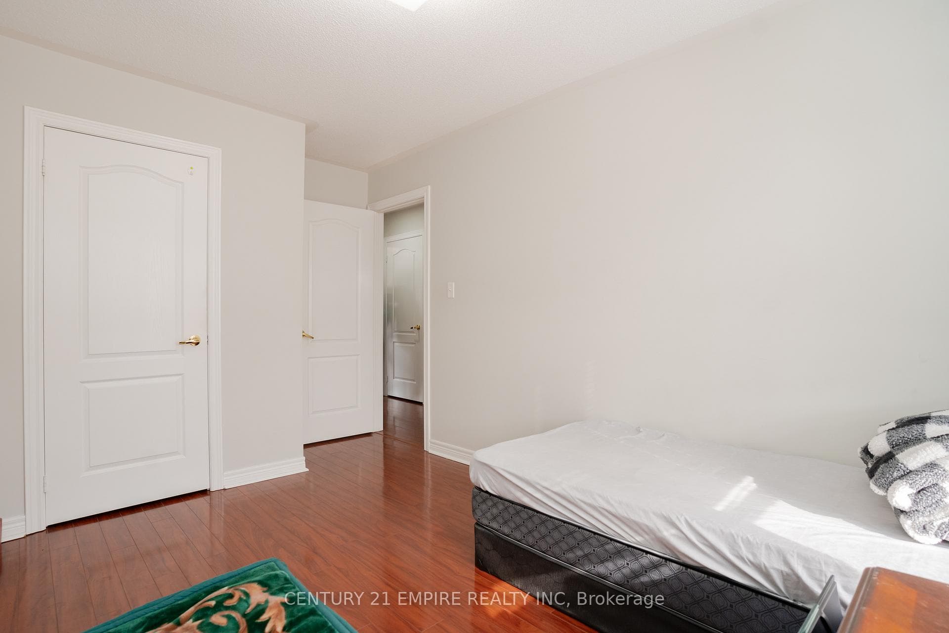 7 Berringer Grove photo 26