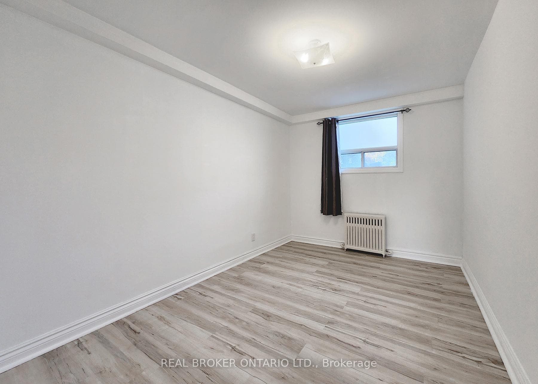 388 Winona Drive Unit 1 photo 10