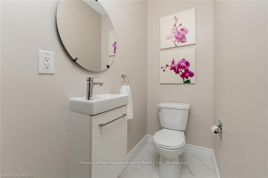 97 LYNDEN Circle photo 19