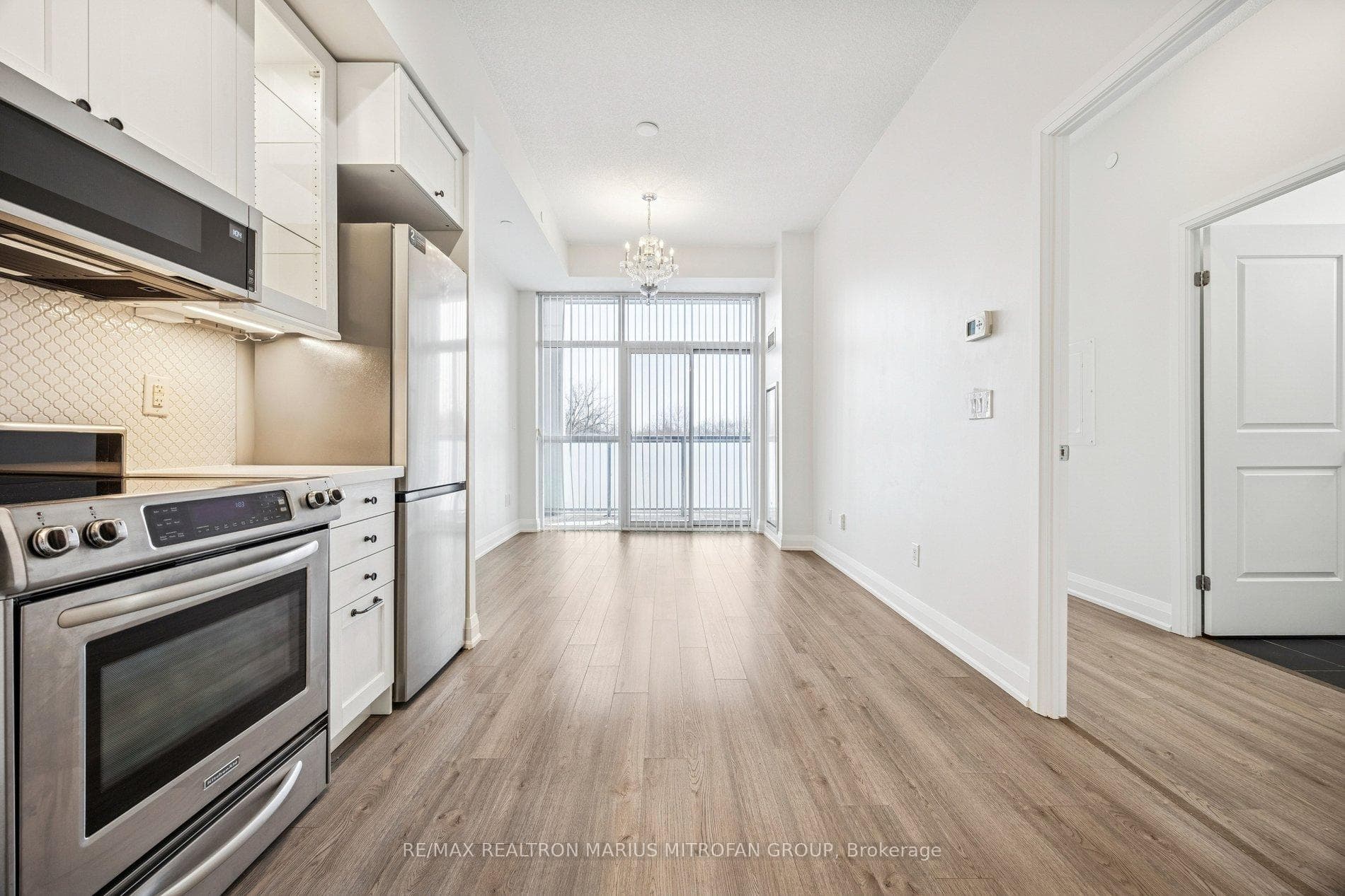 8763 Bayview Avenue Unit 205 photo 20