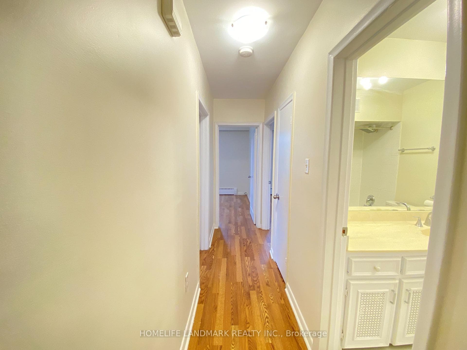 240 Wilmington Avenue Unit Unit 2 photo 9