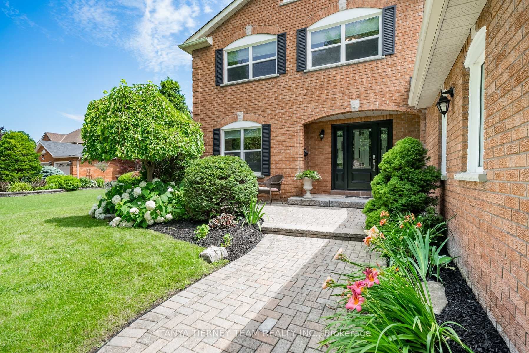 22 Woodhaven Crescent photo 6