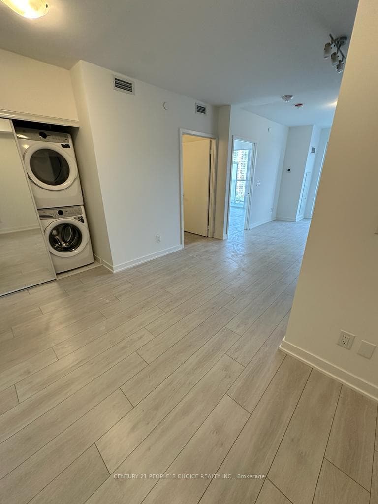 2033 Kennedy Road Unit 1107 photo 8