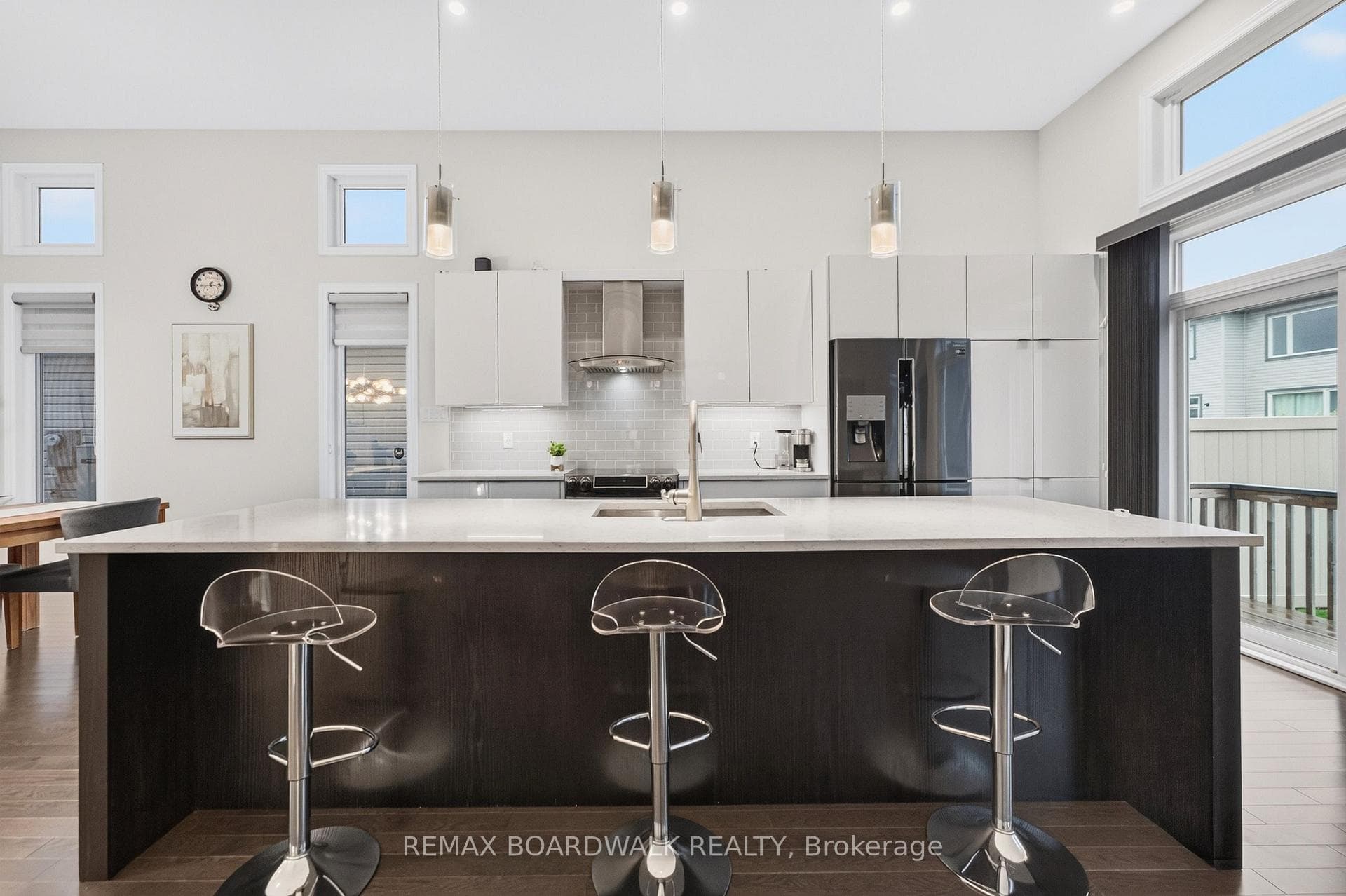 Upgraded Large Undermount Stainless Steel Sink