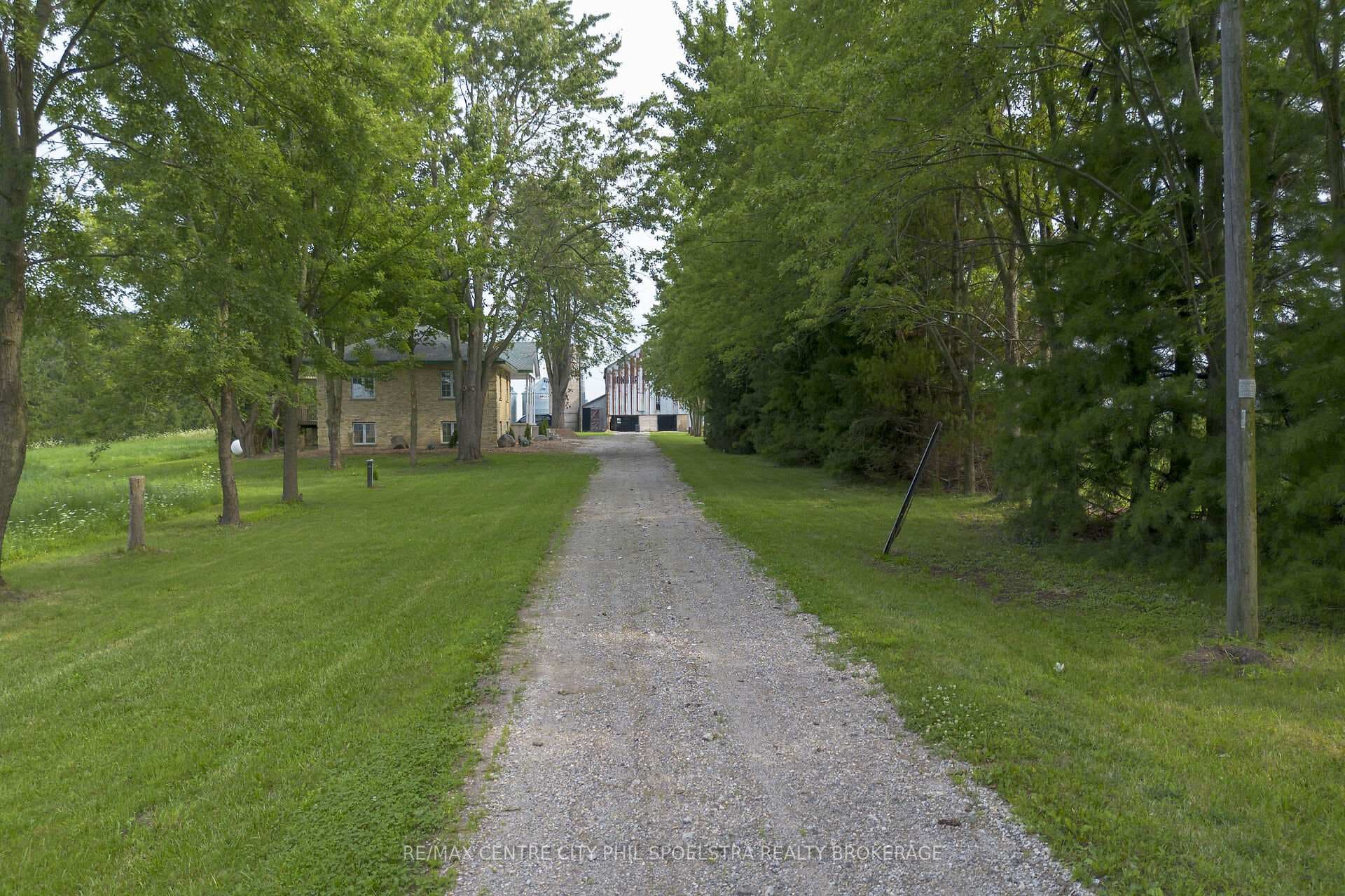 1970 Napperton Drive photo 14