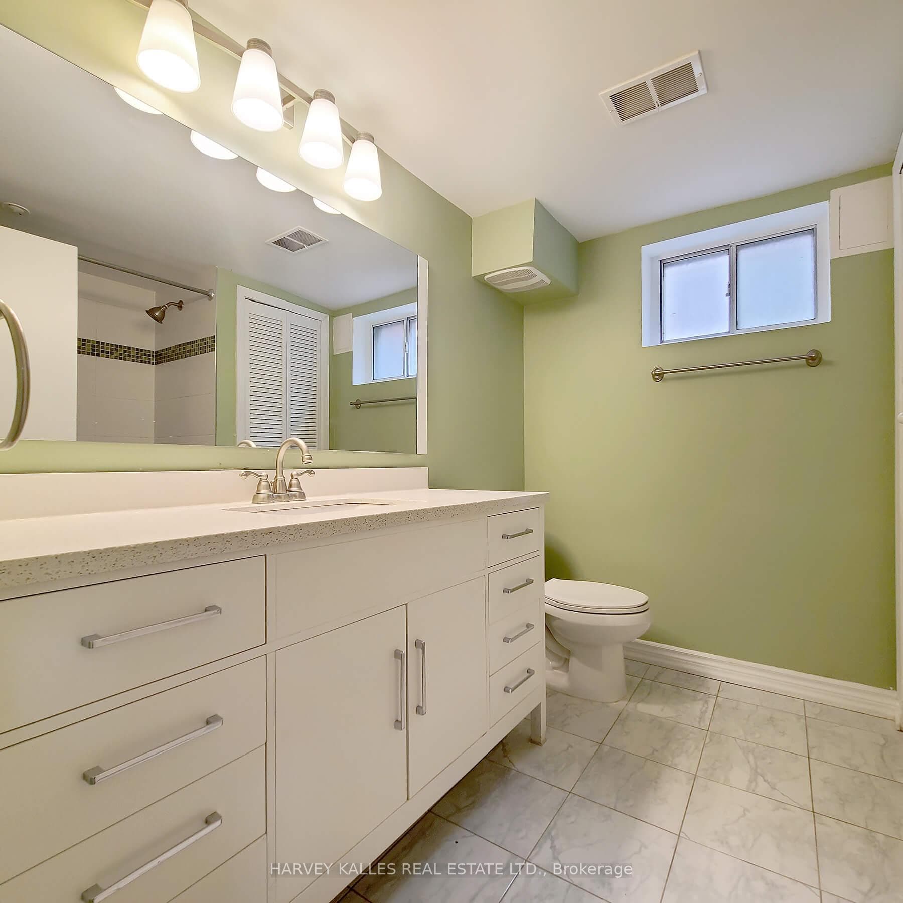 114 Empress Avenue Unit Lower photo 12