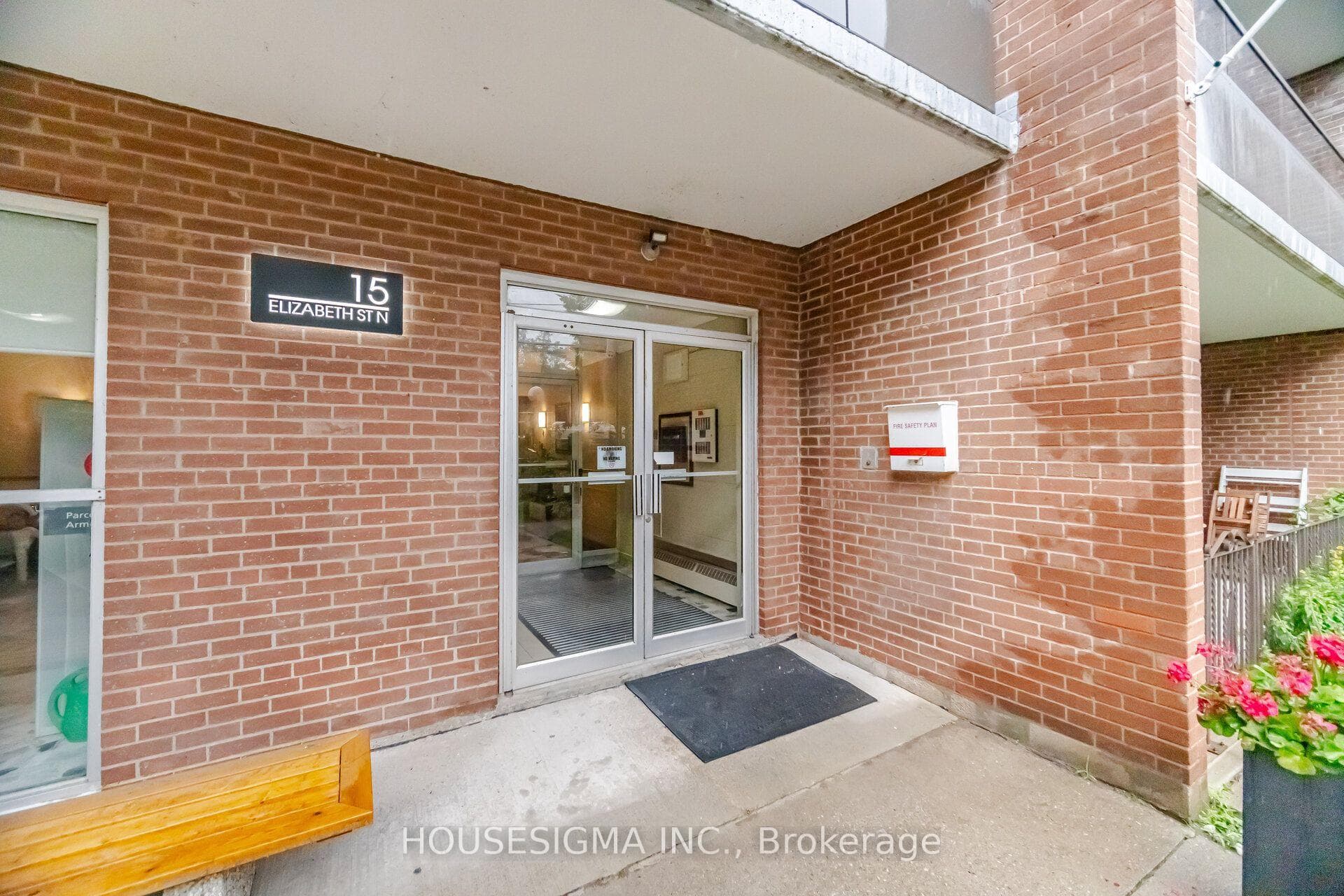 15 Elizabeth Street Unit 801 photo 6