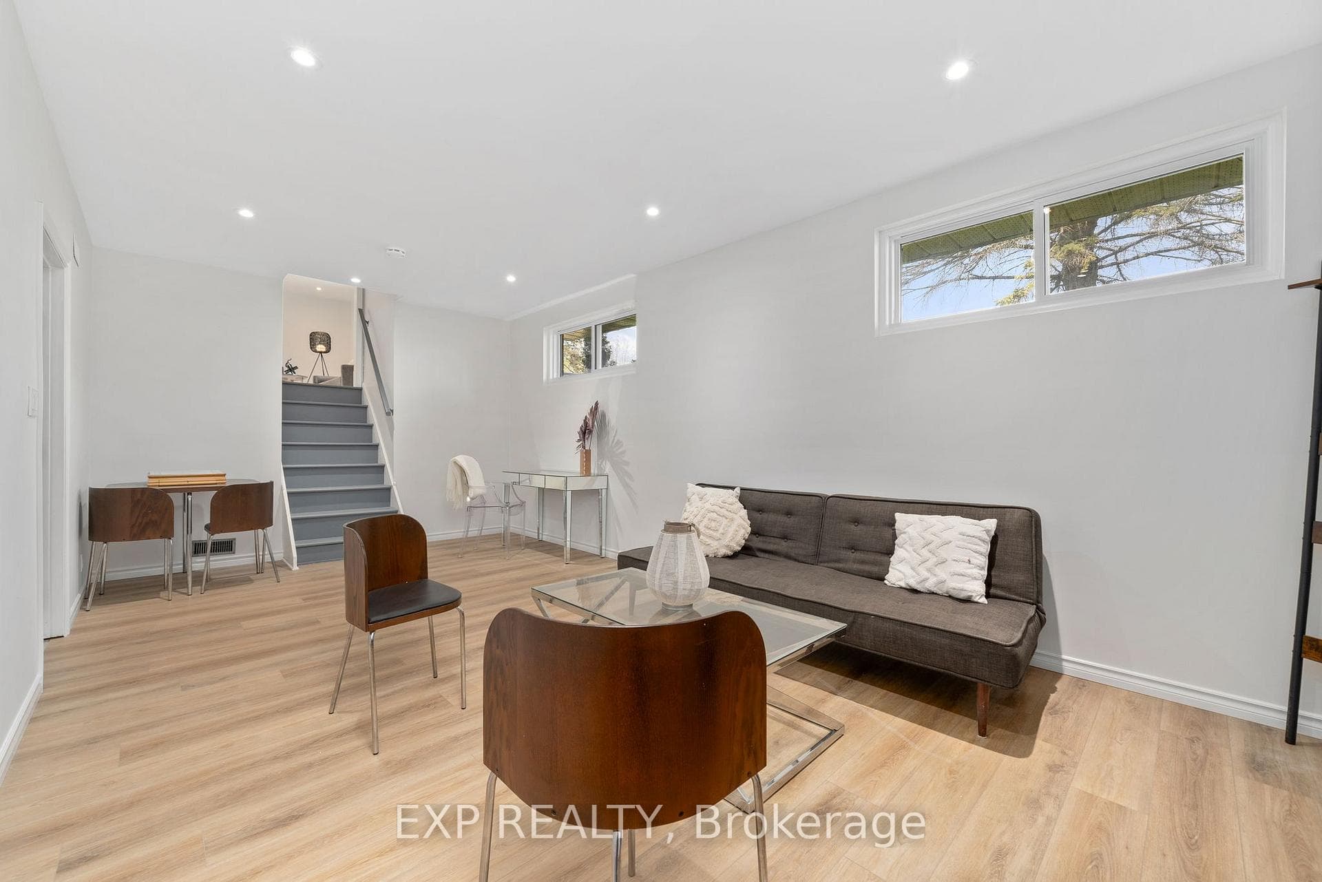 13481 Loyalist Parkway photo 24