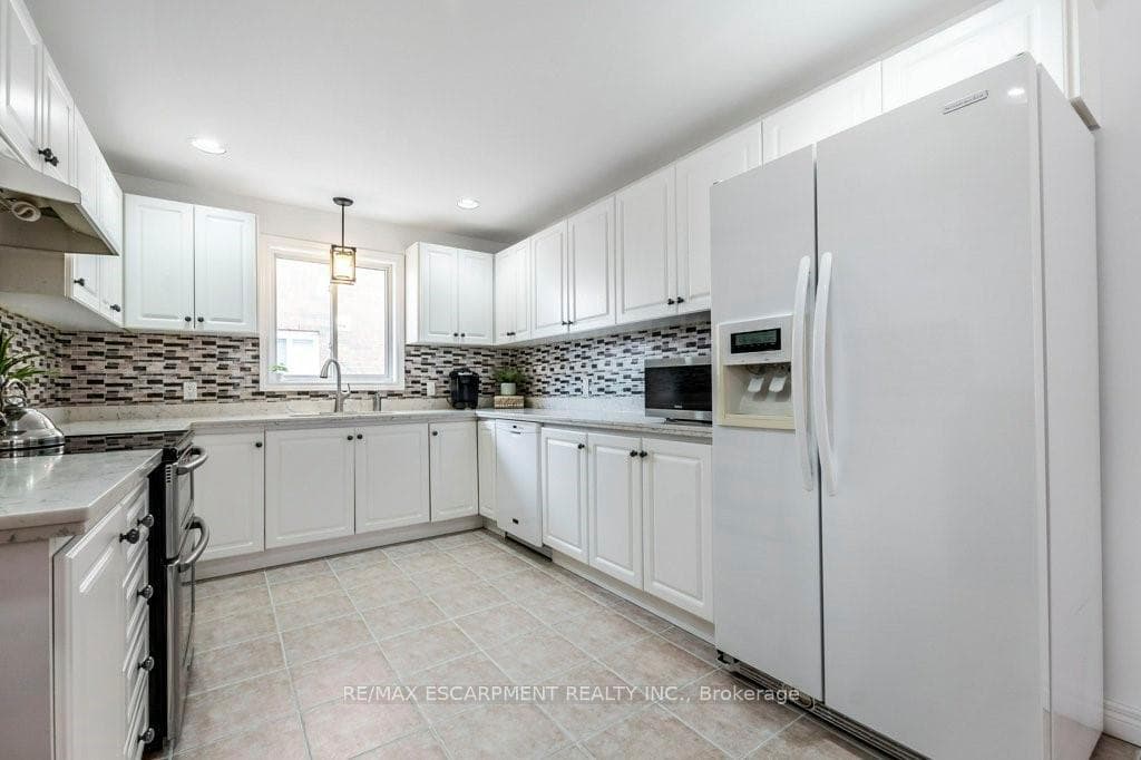 62 Spadara Drive photo 12