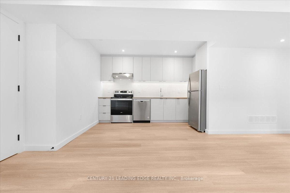 10 Summit Avenue Unit 1 photo 5