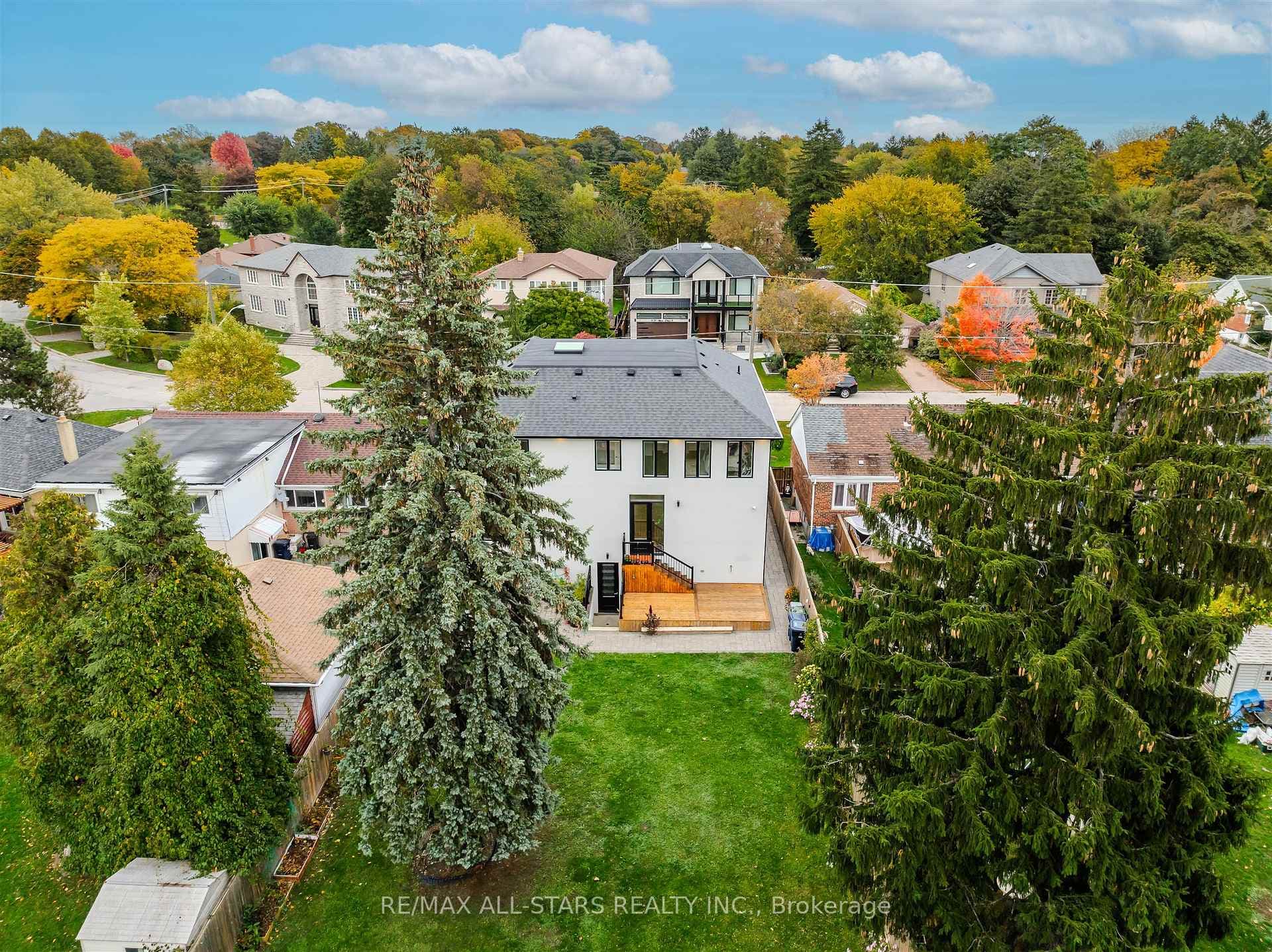 44 Muir Drive photo 49
