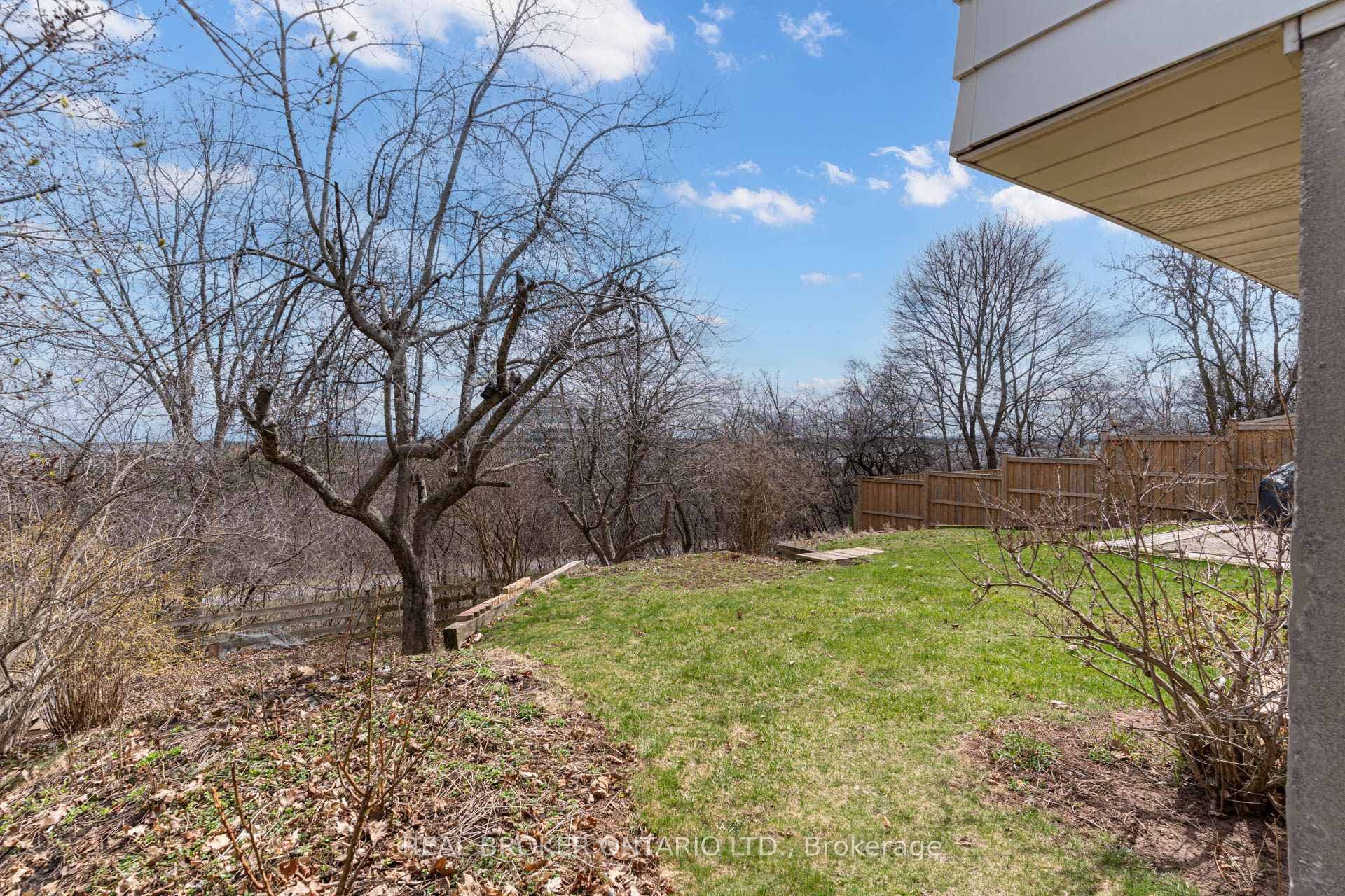1252 Lakeview Drive photo 44