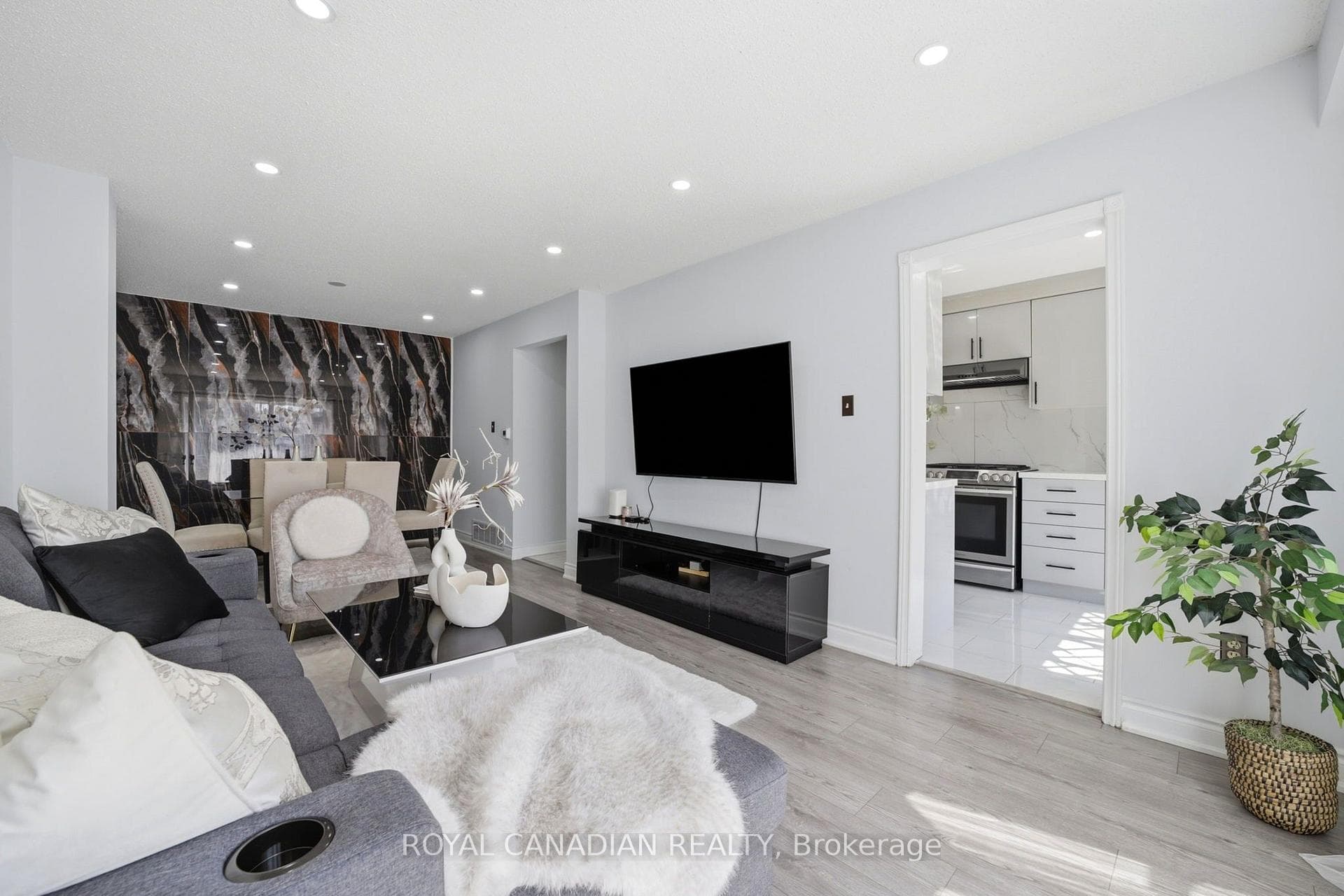 3 Gilmore Drive photo 11