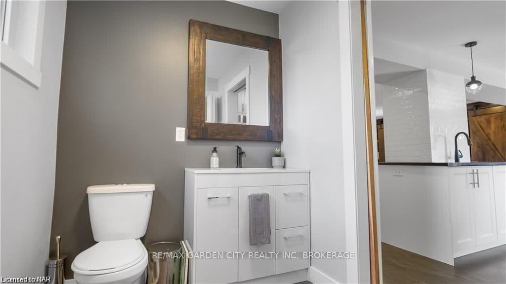 1024 ONTARIO Road photo 11
