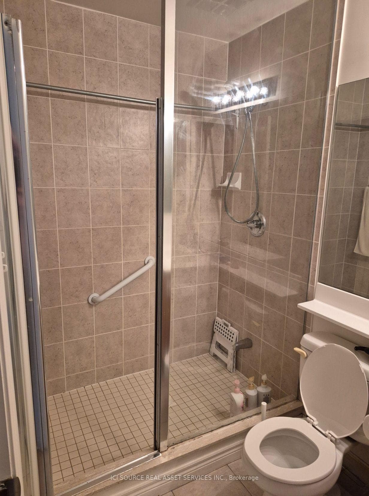 70 Town Centre Court Unit 614 photo 8