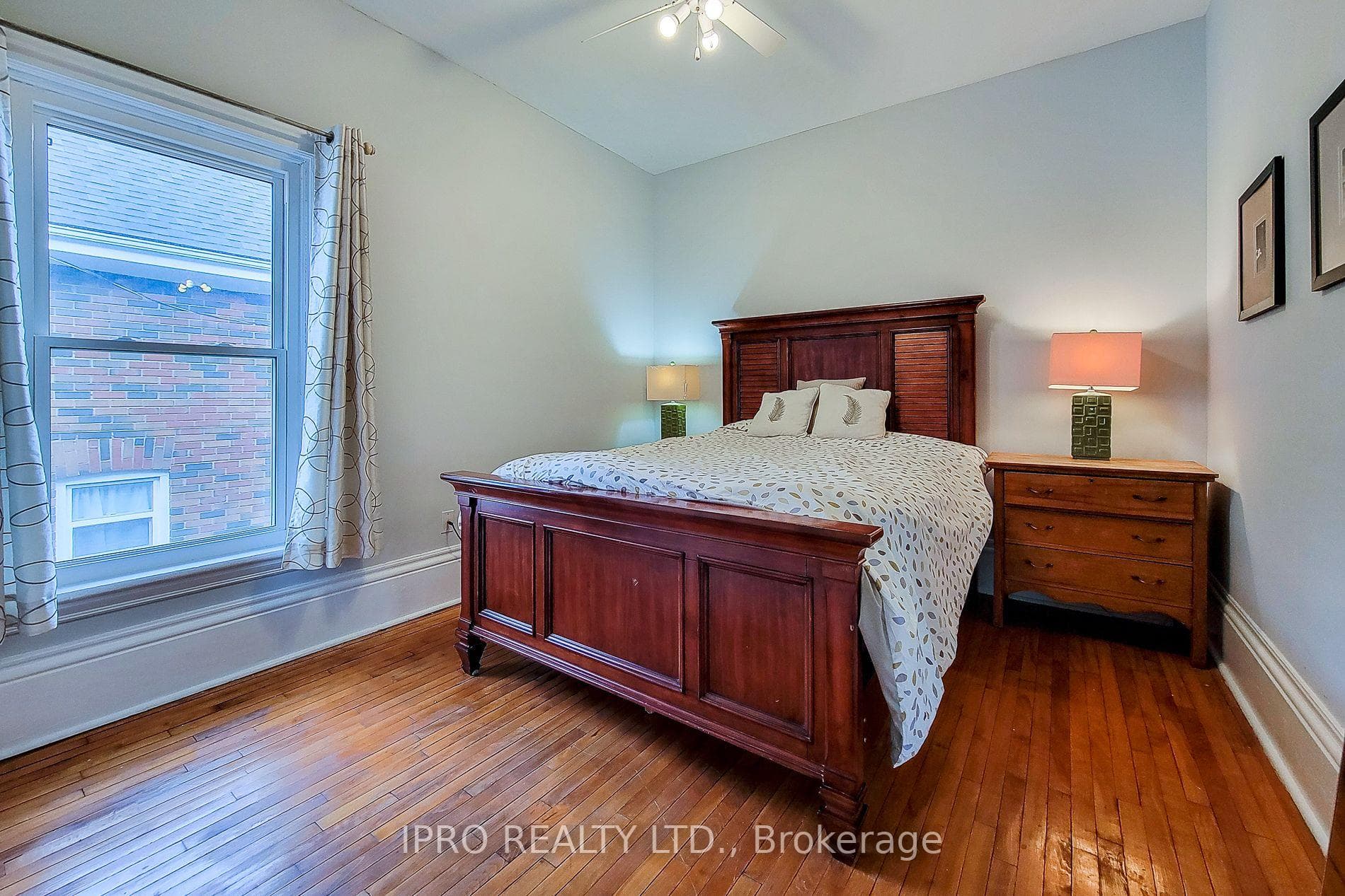 133 William Street photo 35