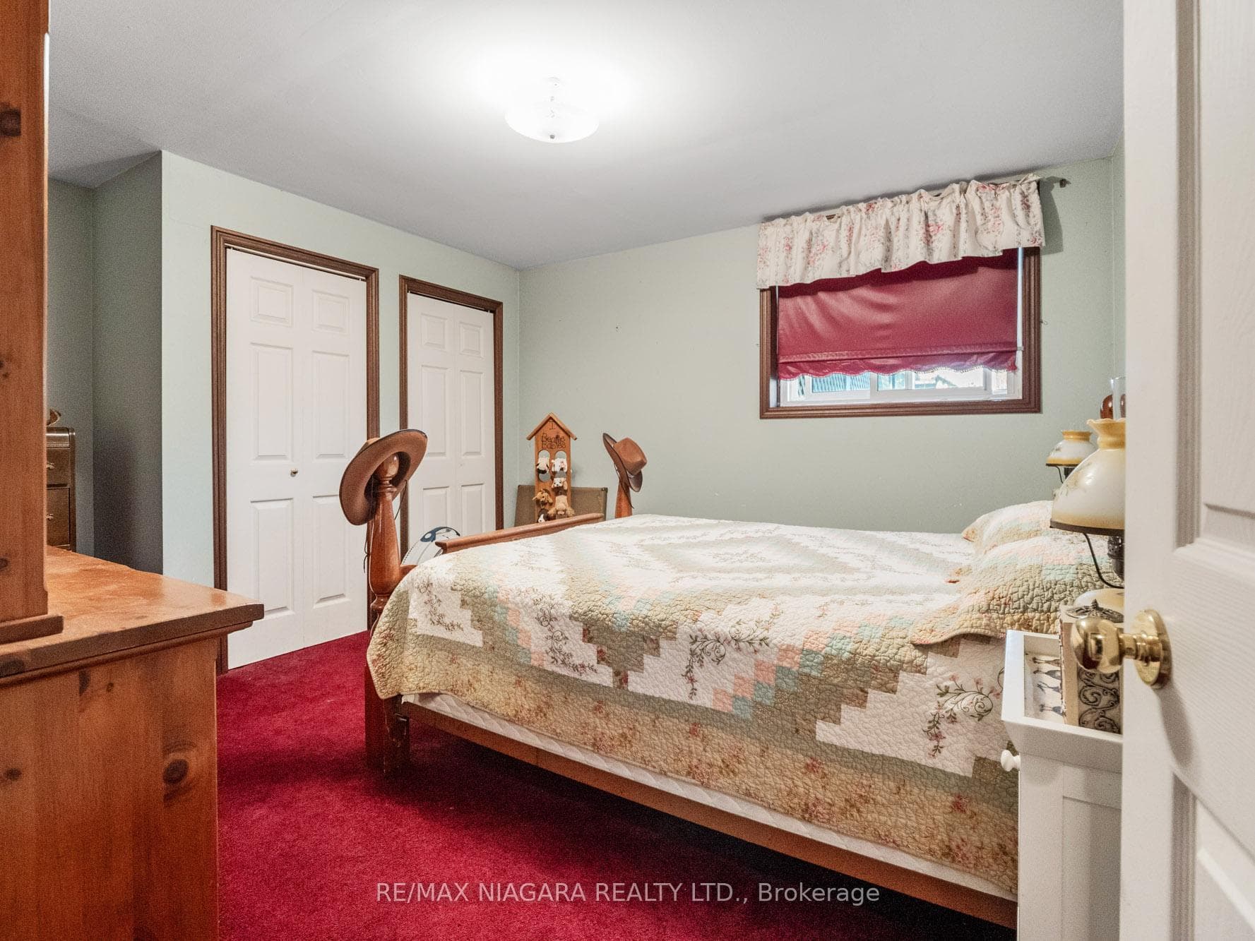 2666 Dominion Road photo 27