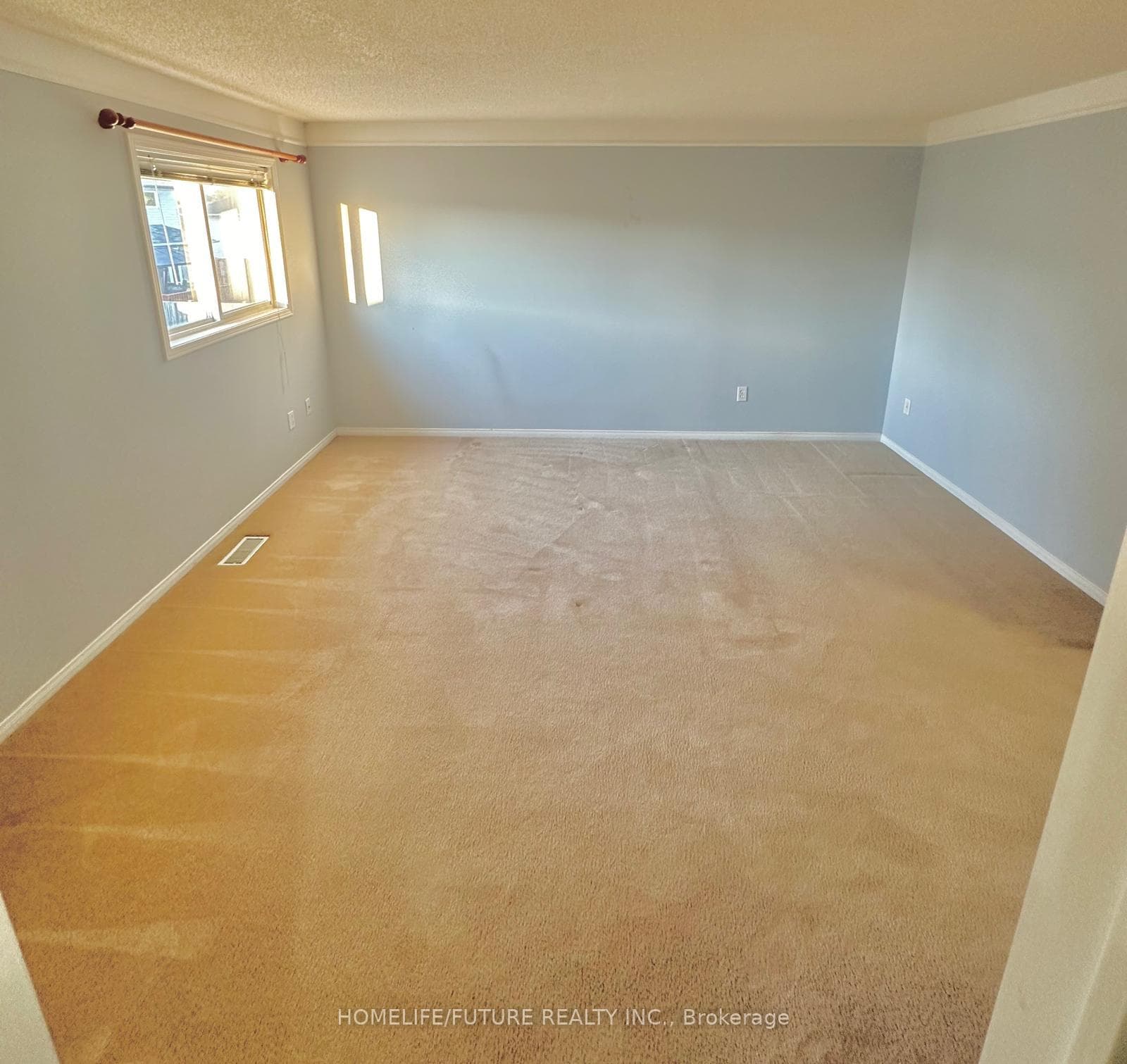 118 George Reynolds Drive Unit Main photo 9