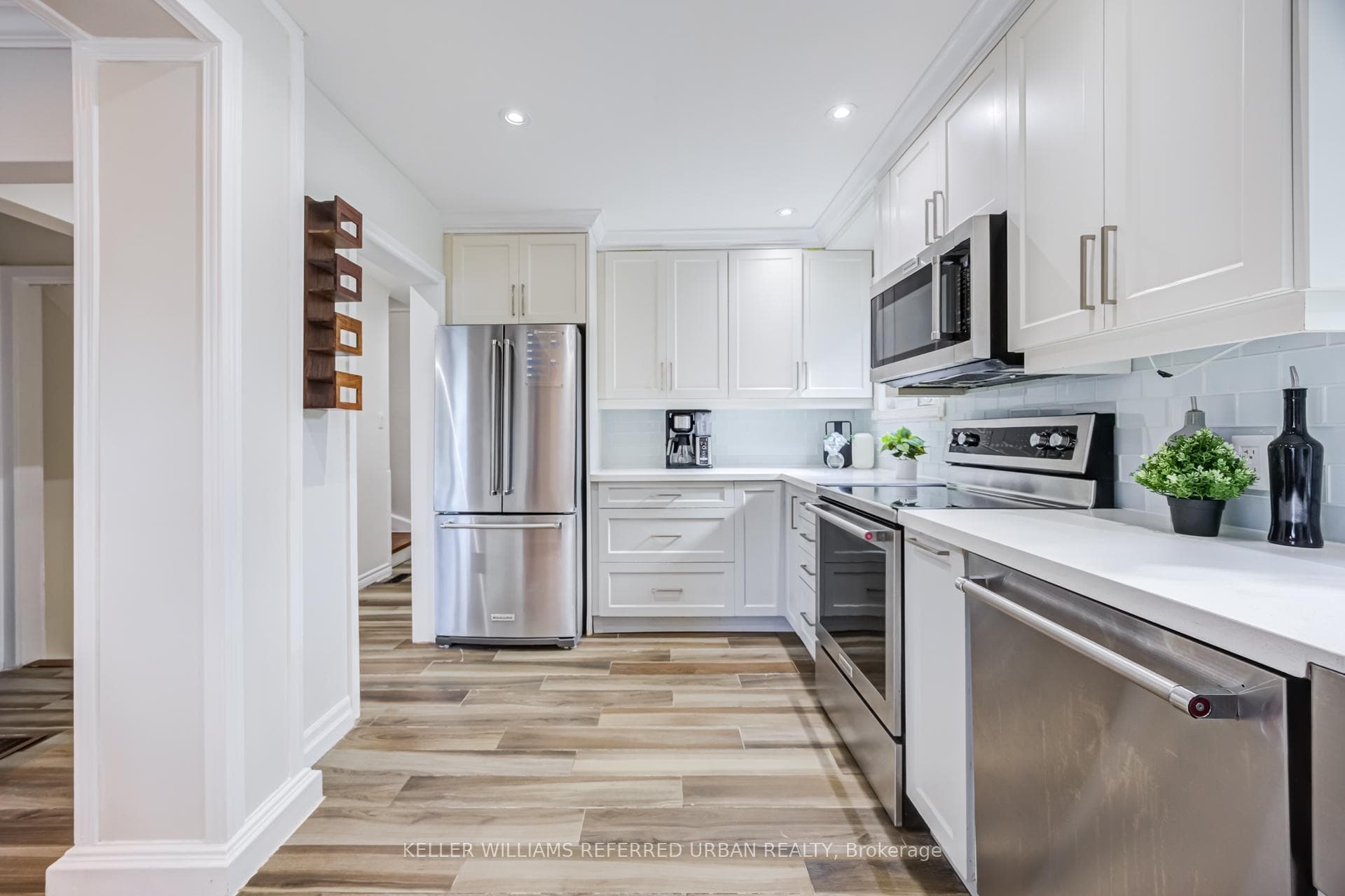 23 Allenby Avenue photo 15