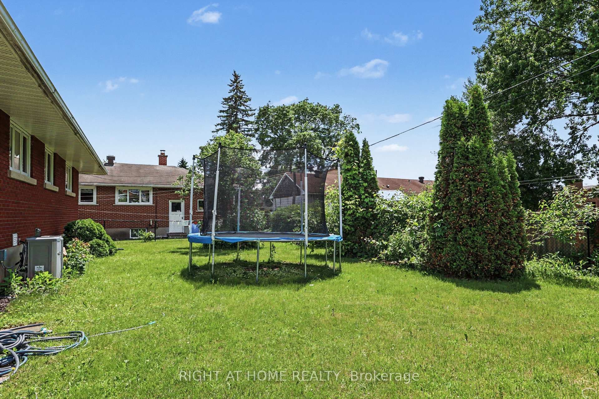 1640 FISHER Avenue photo 21