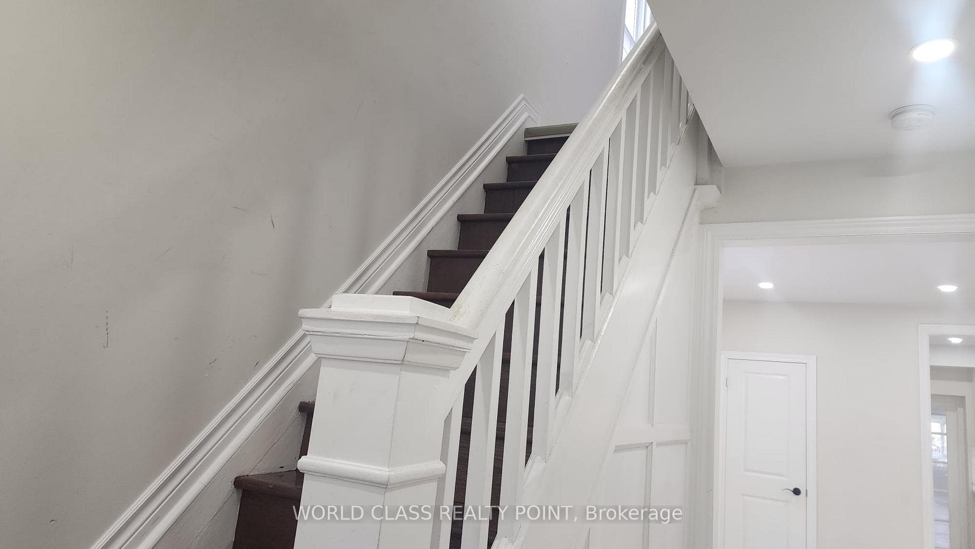 90 Park Road photo 9