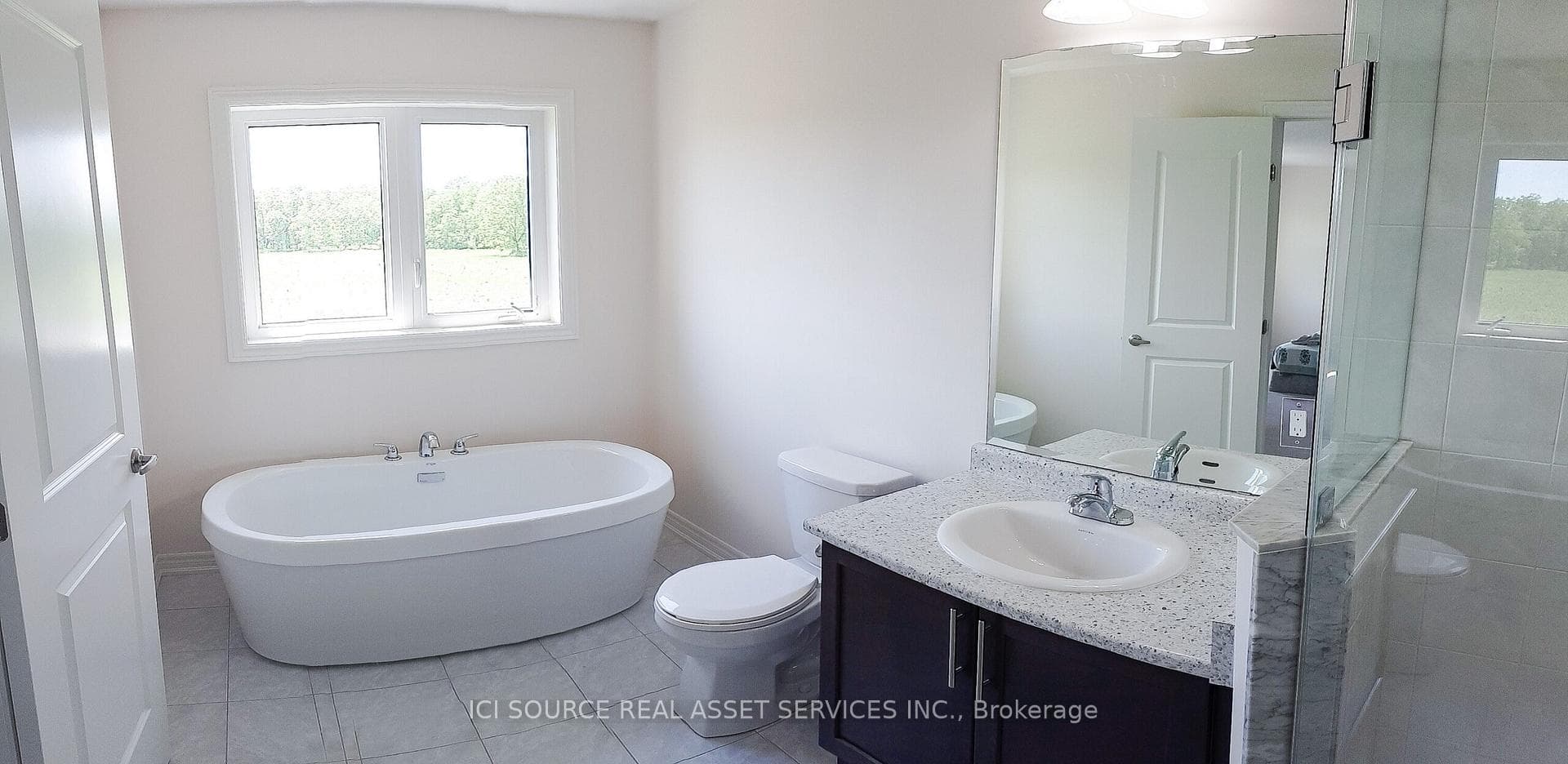 10 Cooley Grove photo 13