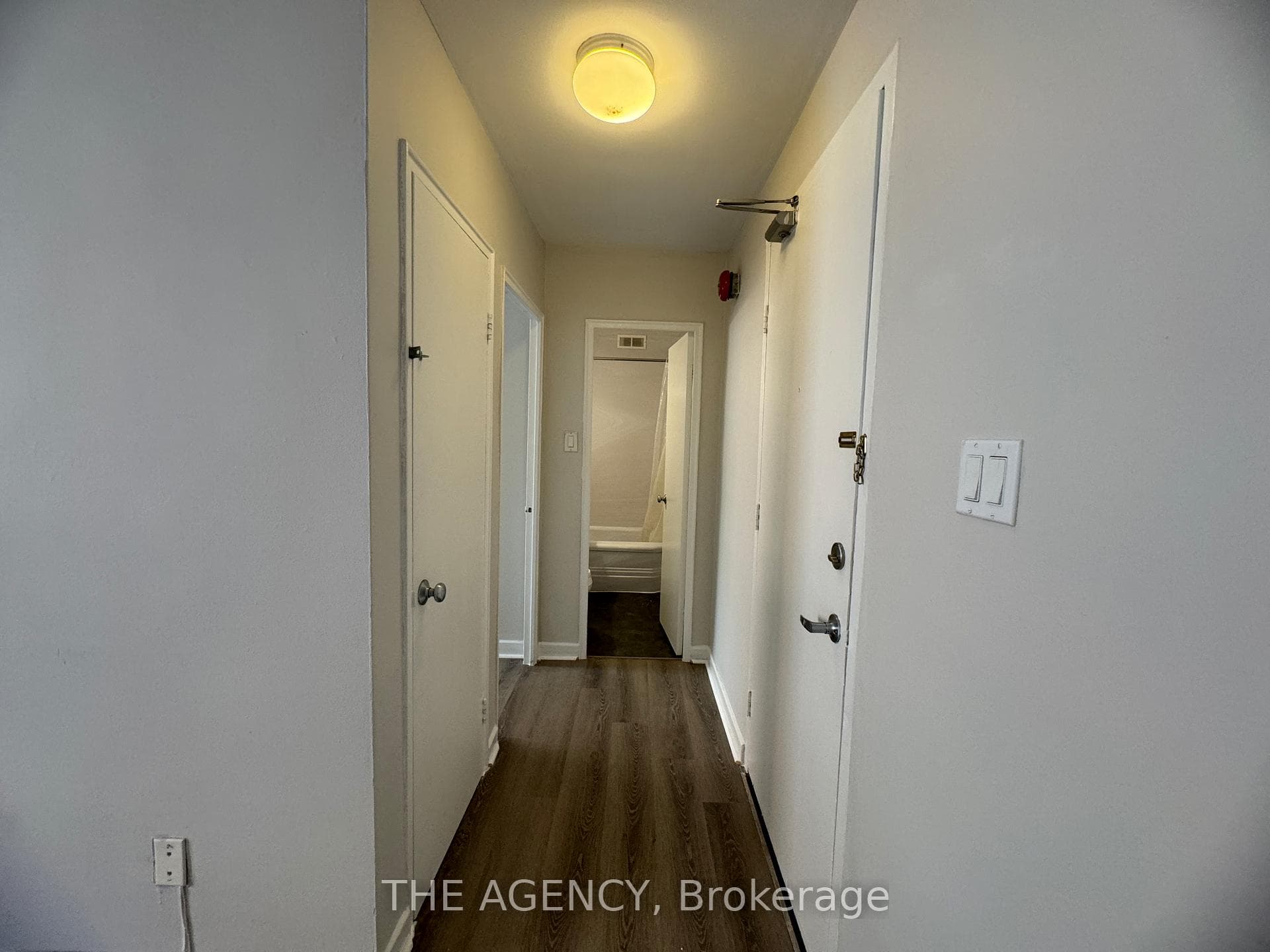 852 Broadview Avenue Unit 203 photo 3