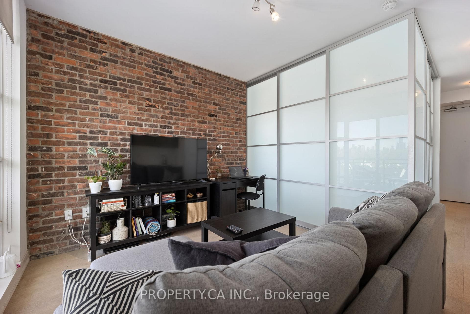 88 Colgate Avenue Unit 612 photo 12