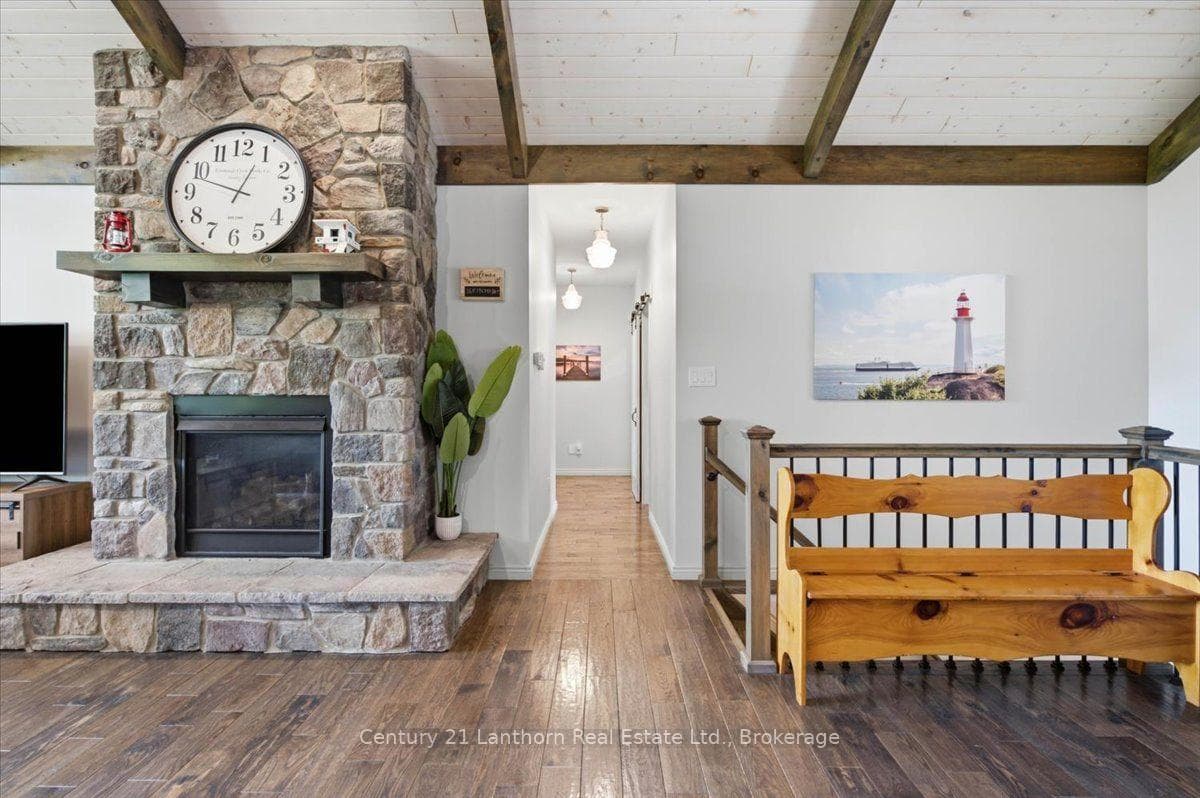 673 Lahey Road photo 11
