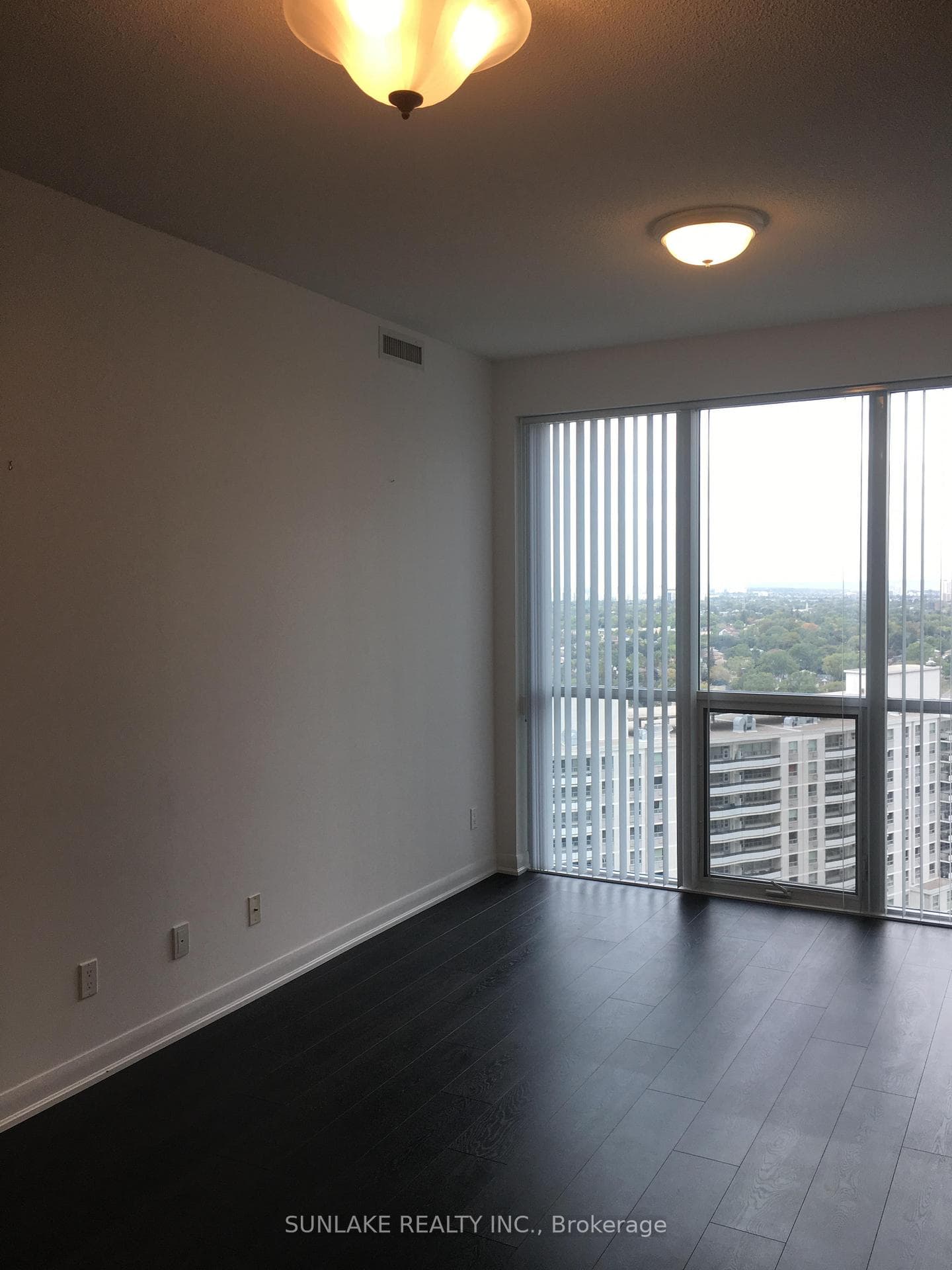 5162 Yonge Street Unit 2505 photo 4
