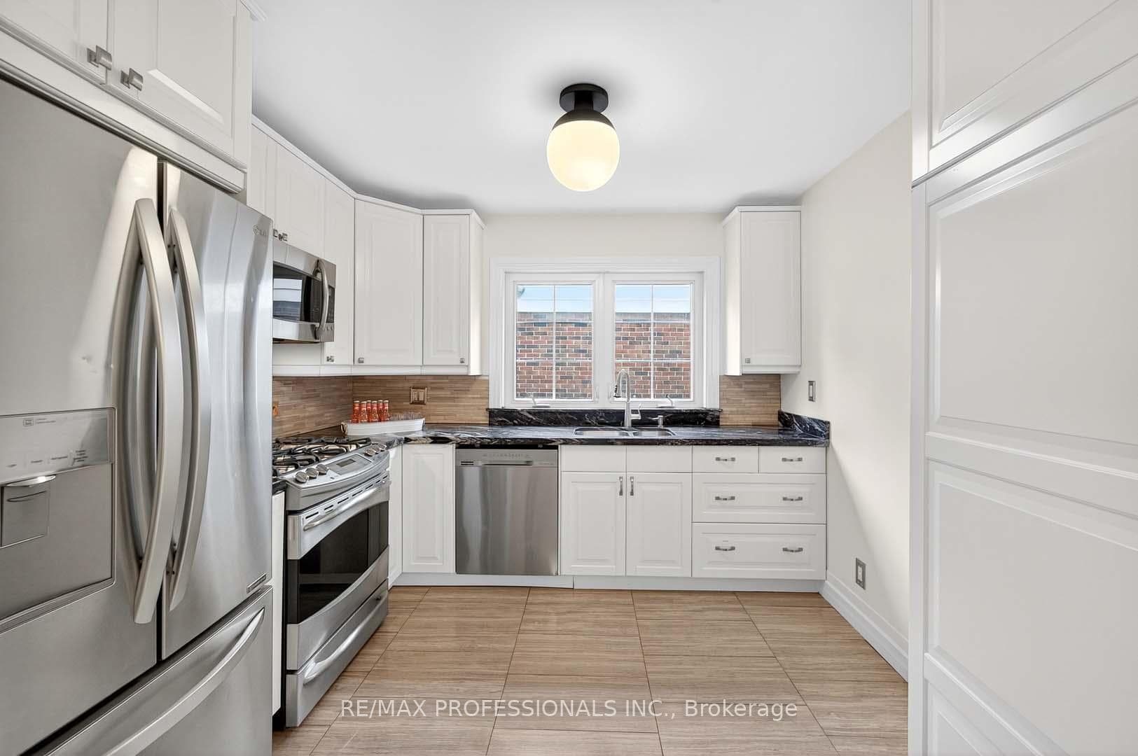 31 Nineteenth Street photo 9
