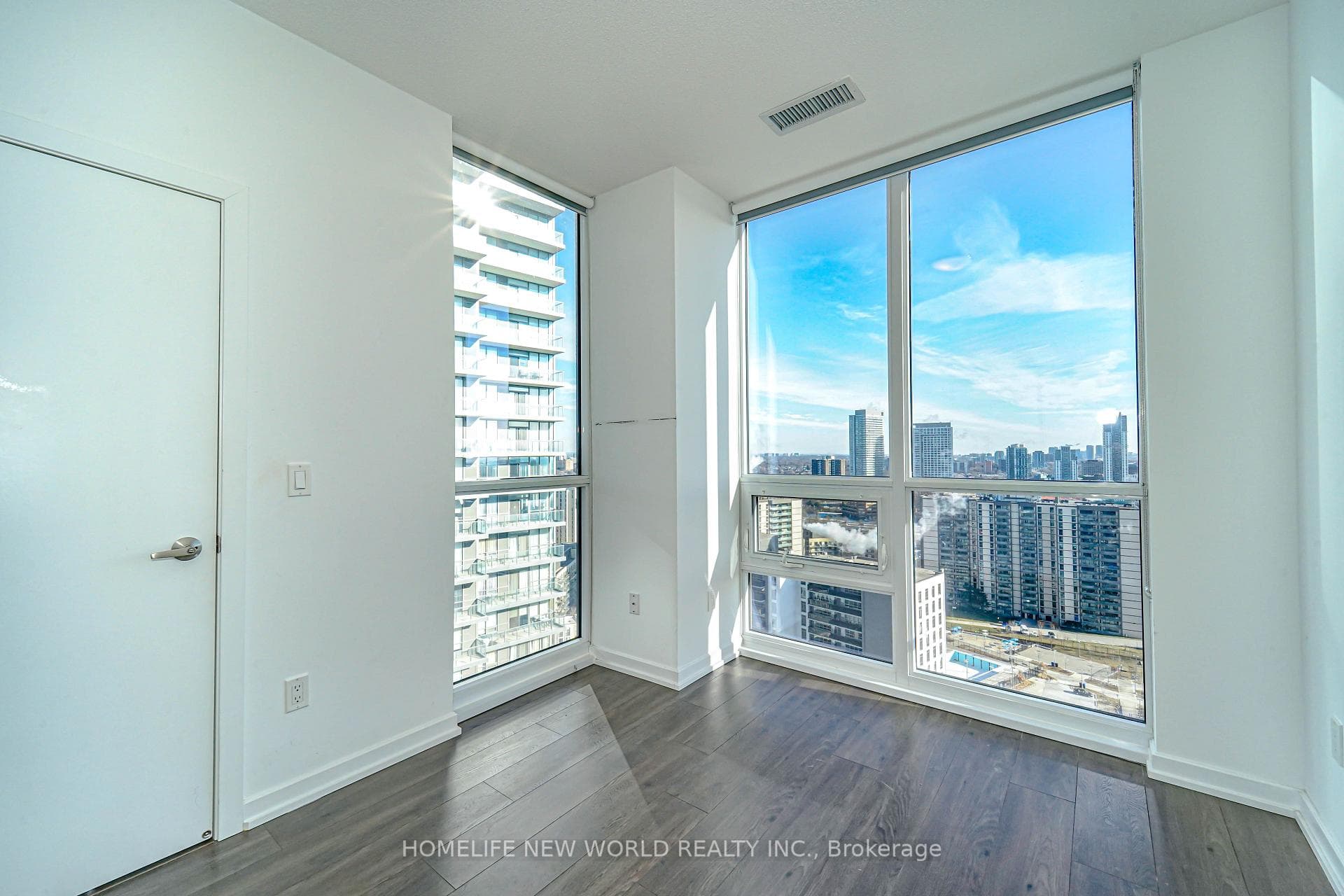 50 Forest Manor Road Unit Ph2408 photo 12