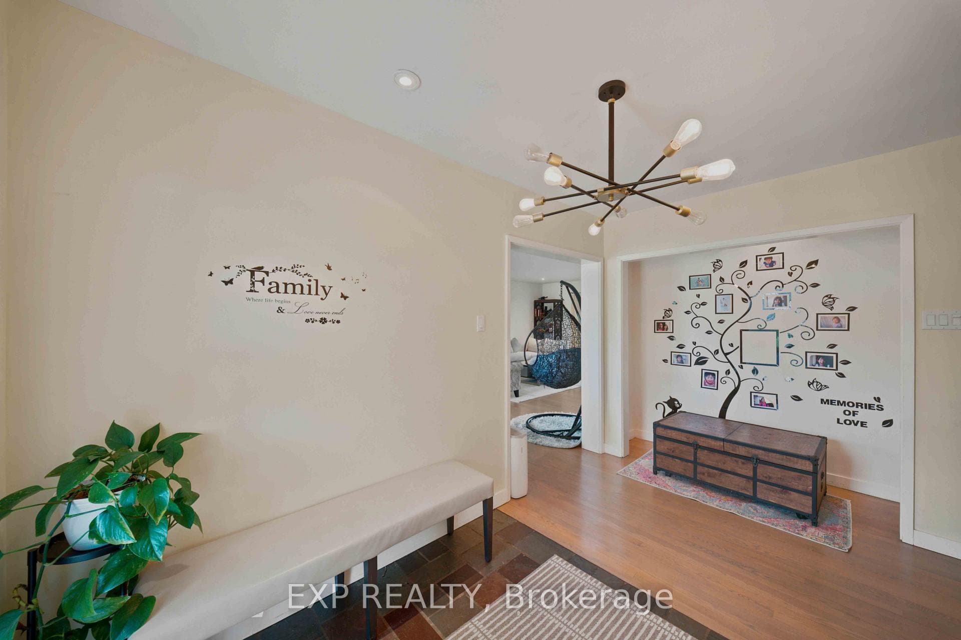 304 Roger Road photo 4