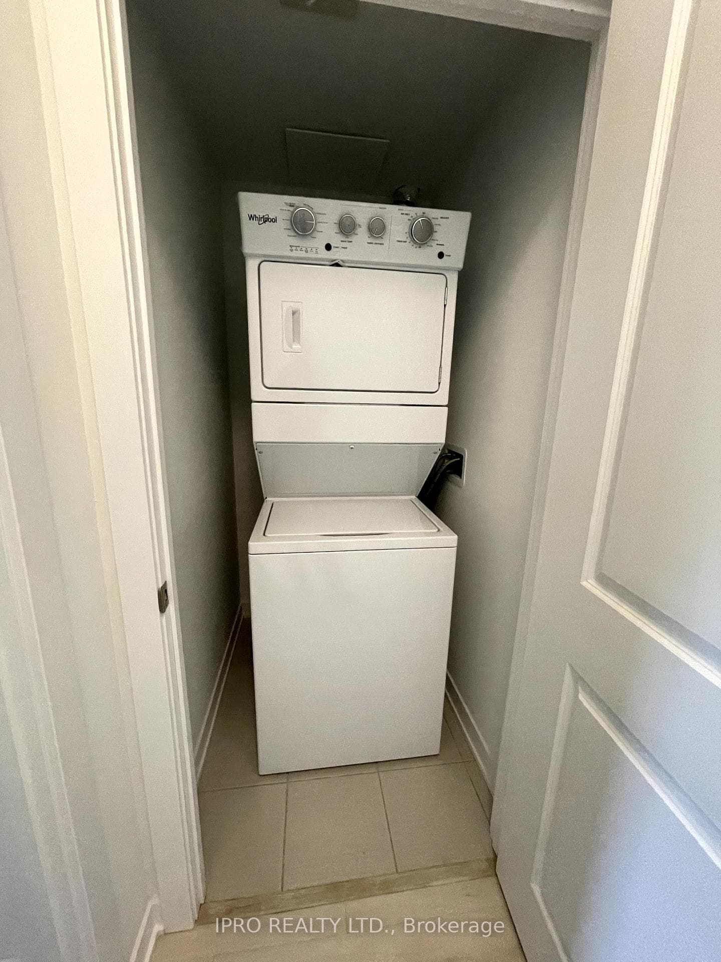 4017 Hickory Drive Unit 13 photo 15