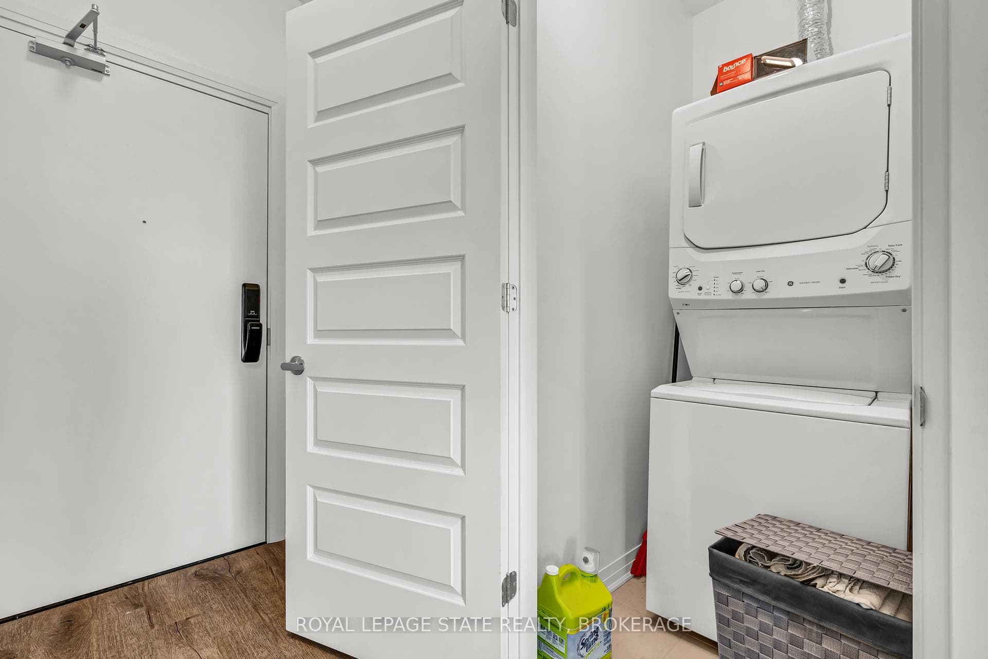 460 GORDON KRANTZ Avenue Unit 601 photo 8