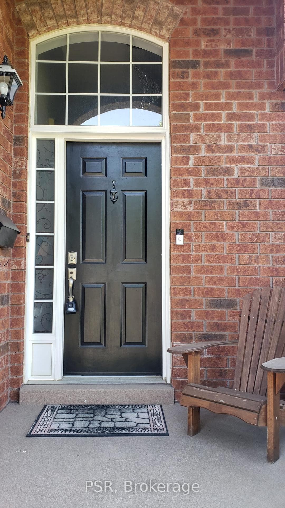 68 Robertson Davies Drive photo 2