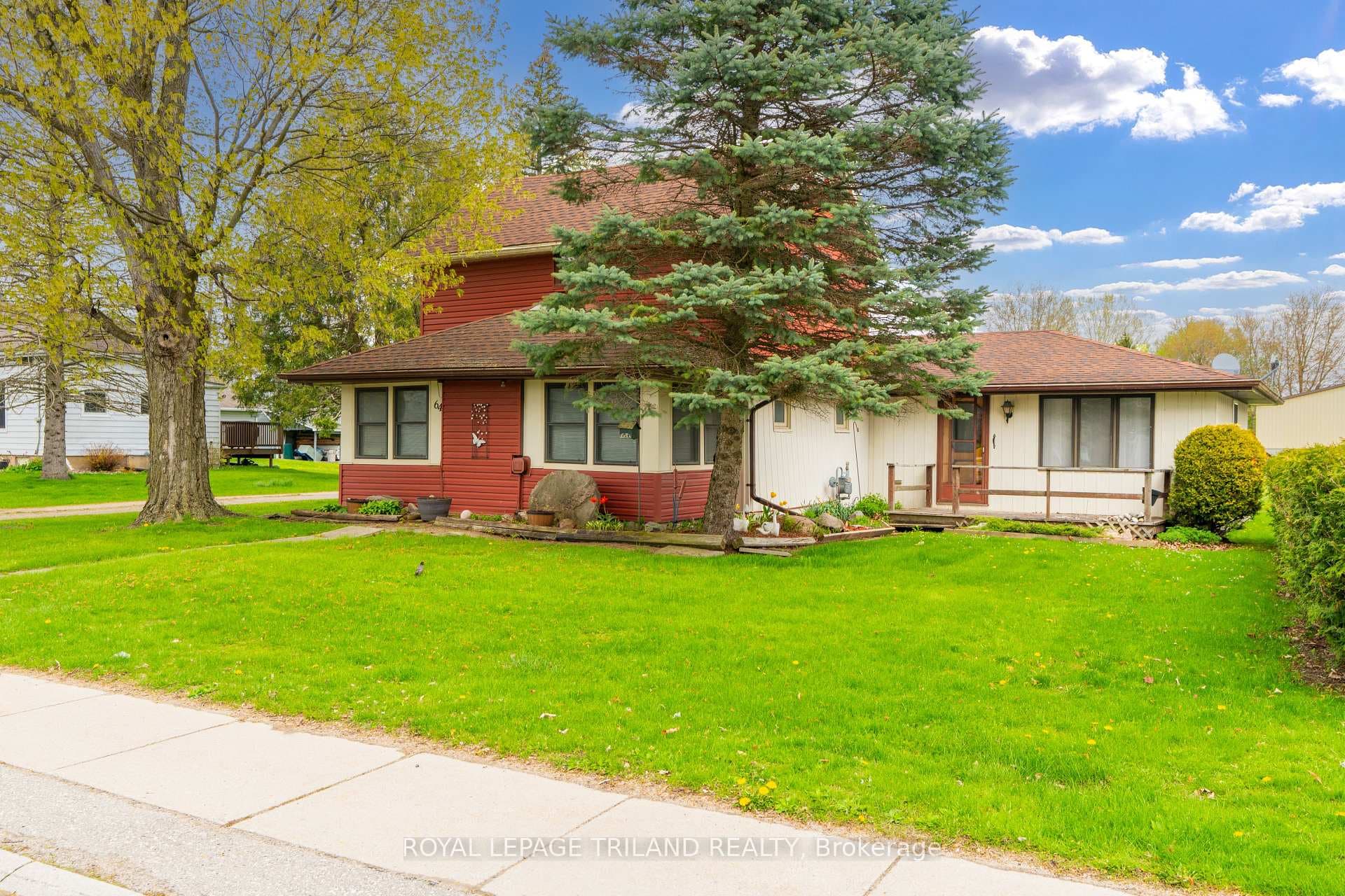 64 Wellington Avenue photo 1