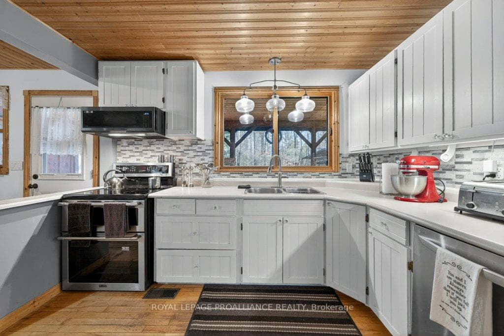 1205 Head Road photo 5